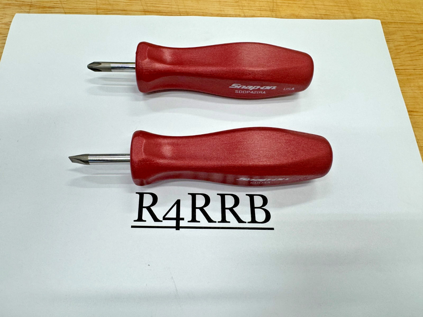 Snap-on Tools RARE PEARL RED 2pc Hard Standard Handle Stubby Screwdriver Set 100