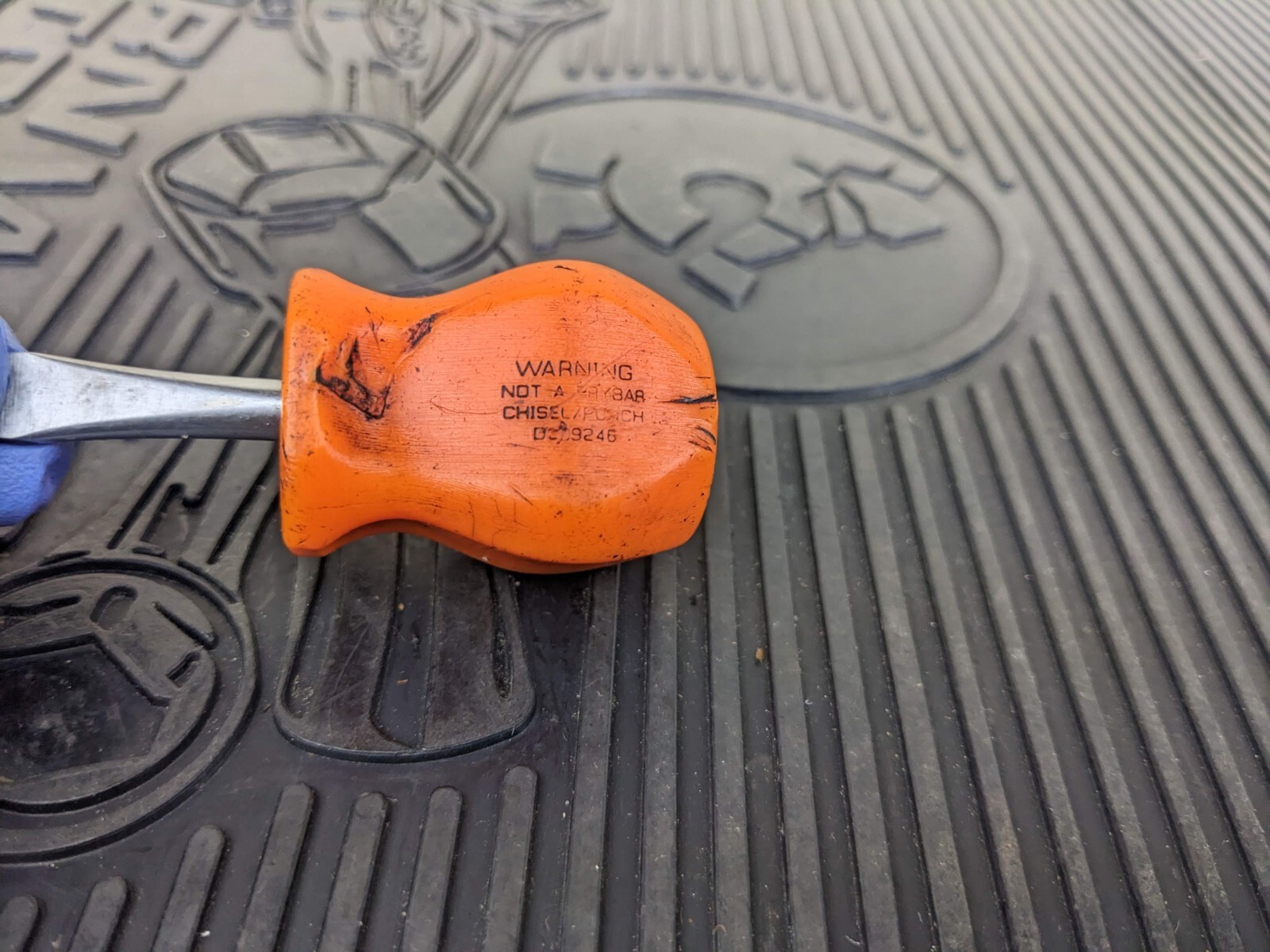 #bd910 Snap On SDD1 Stubby Screwdriver Flat Tip-Orange Hard Handle