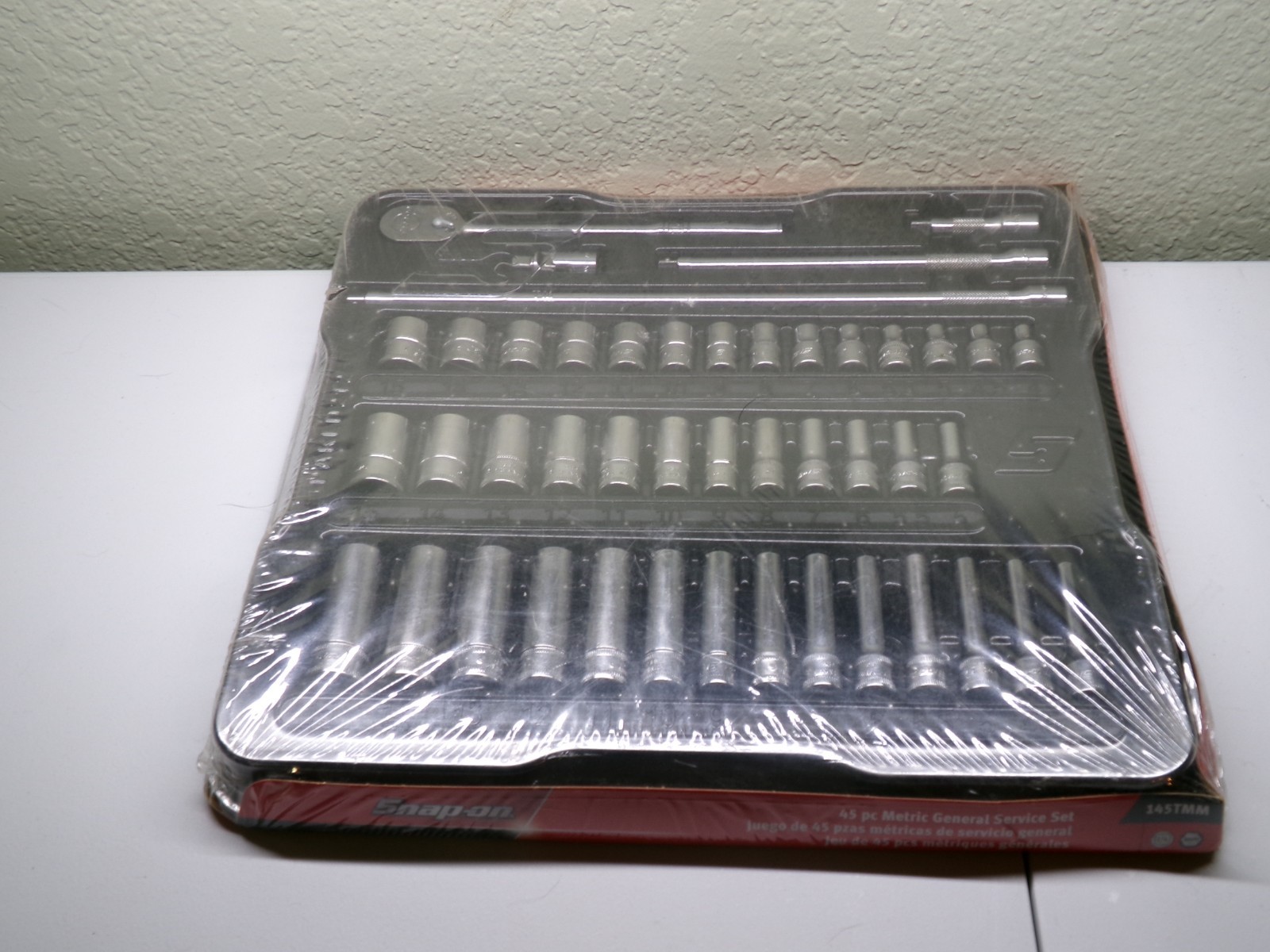 SNAP-ON 145TMM VINTAGE 45pc METRIC GENERAL SERVICE SET 1/4″ DRIVE
