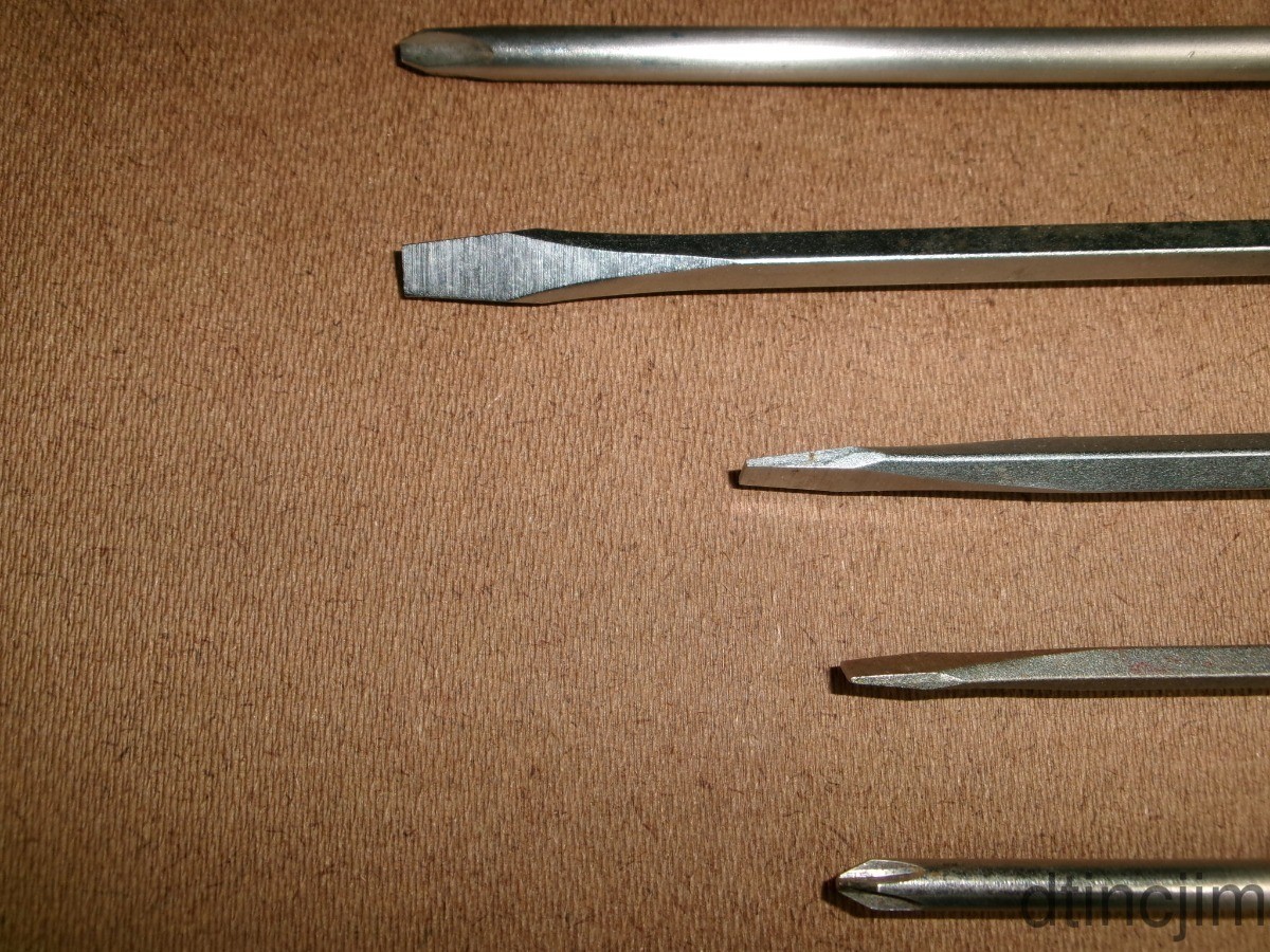 Craftsman 5 Piece Flat Blade and Phillips Screwdriver Set