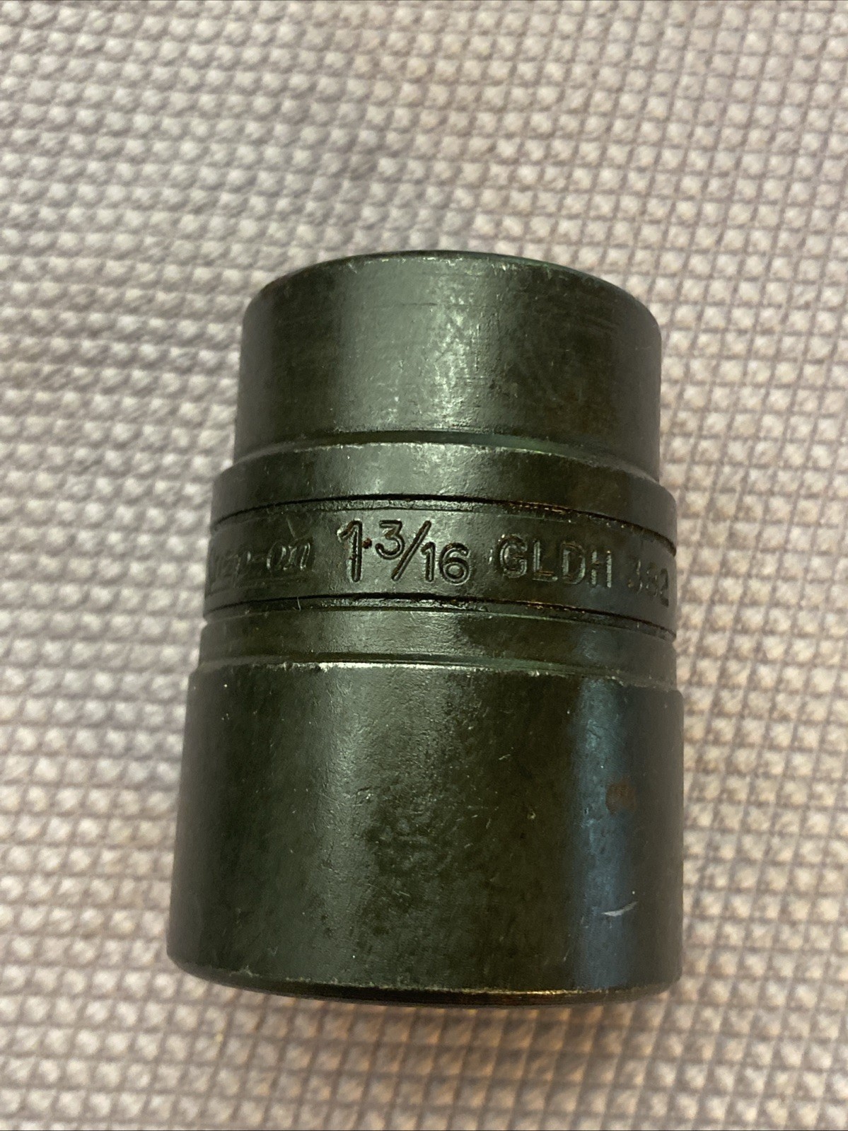Snap on 3/4 Drive 1-3/16, 30mm Industrial Finish GLDH382 12-Point Flank Drive