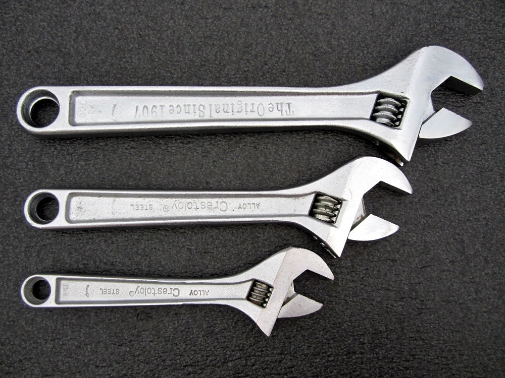 Vintage Crescent 6″ 8″ 10″ Adjustable Wrench Crestoloy Made in USA