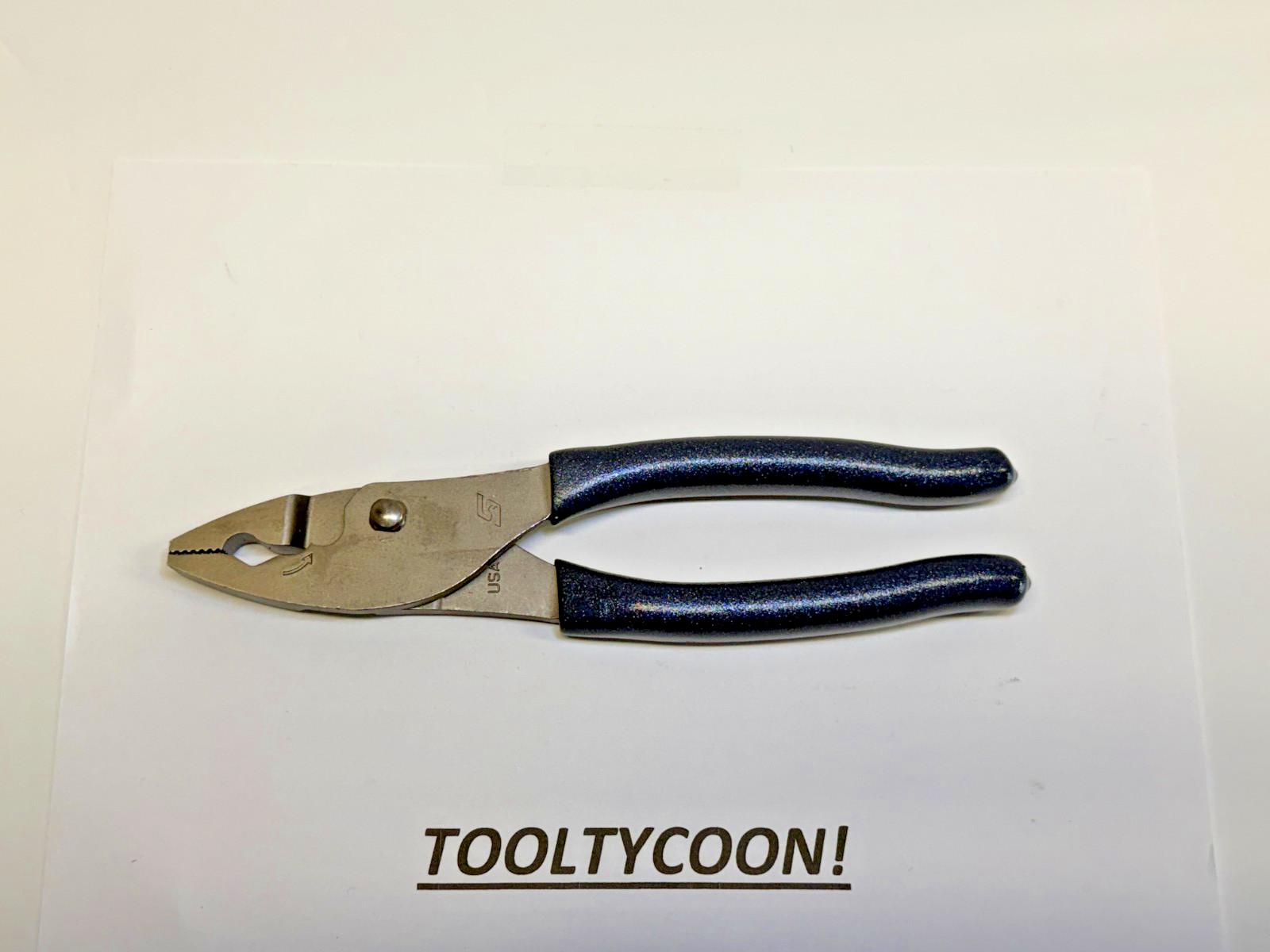 Snap-on Tools USA NEW STYLE POWER BLUE Soft Grip 8″ Flank Jaw Pliers HJ47ACFMB