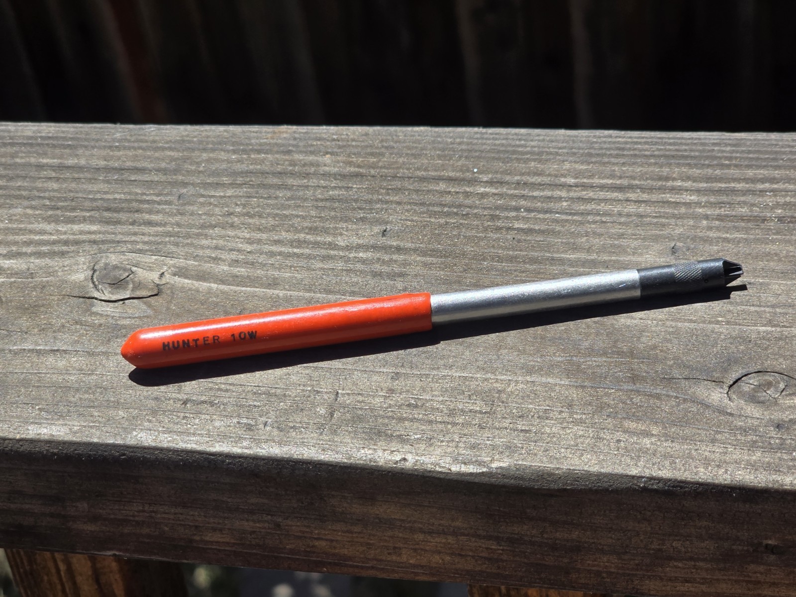 Hunter 10W Screw Starter 5.5″ Long Red Handle USA