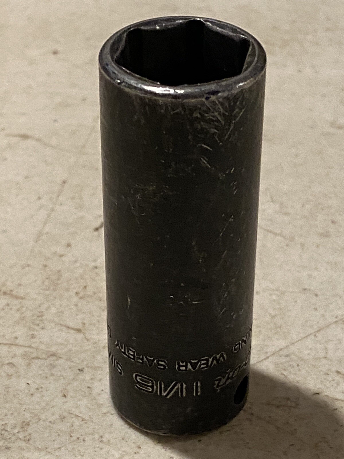 Snap-on Tools USA 3/8″ Drive 11/16″ SAE Deep 6 Point Impact Socket SIMF220