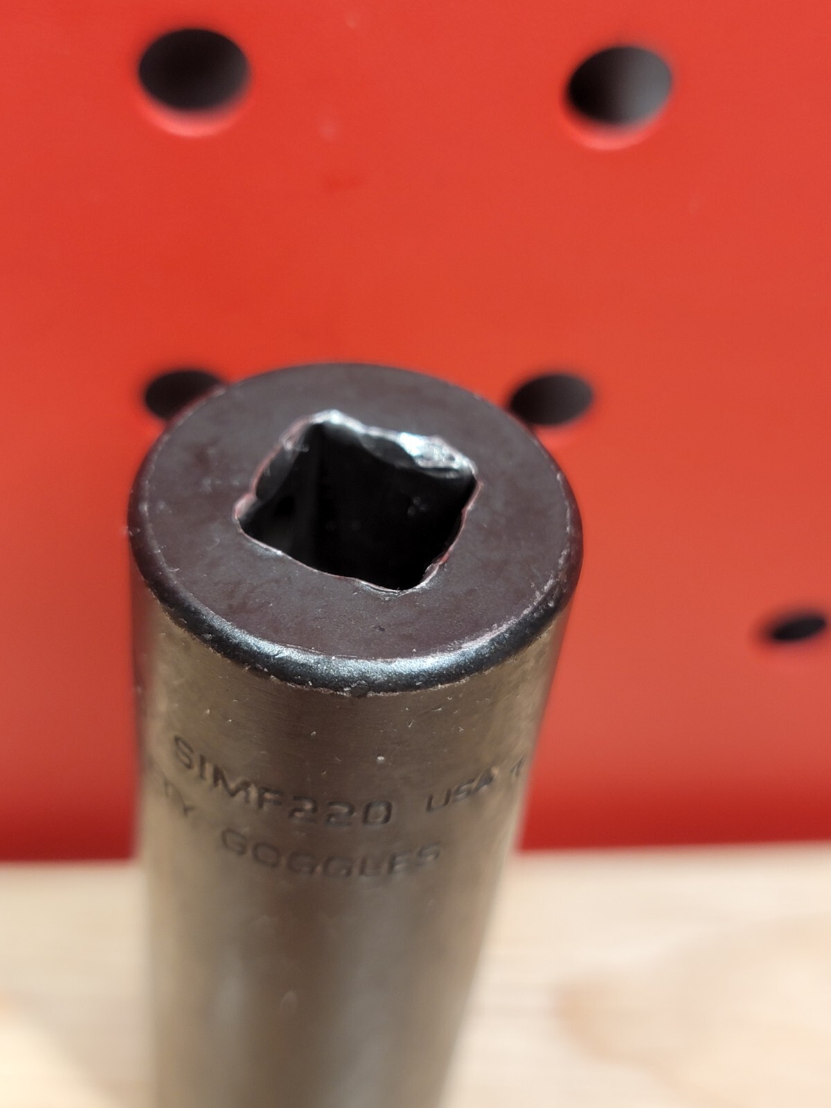 Snap-on Tools SIMF220 11/16″ SAE 3/8″ Drive 6-Point Deep Impact Socket USA