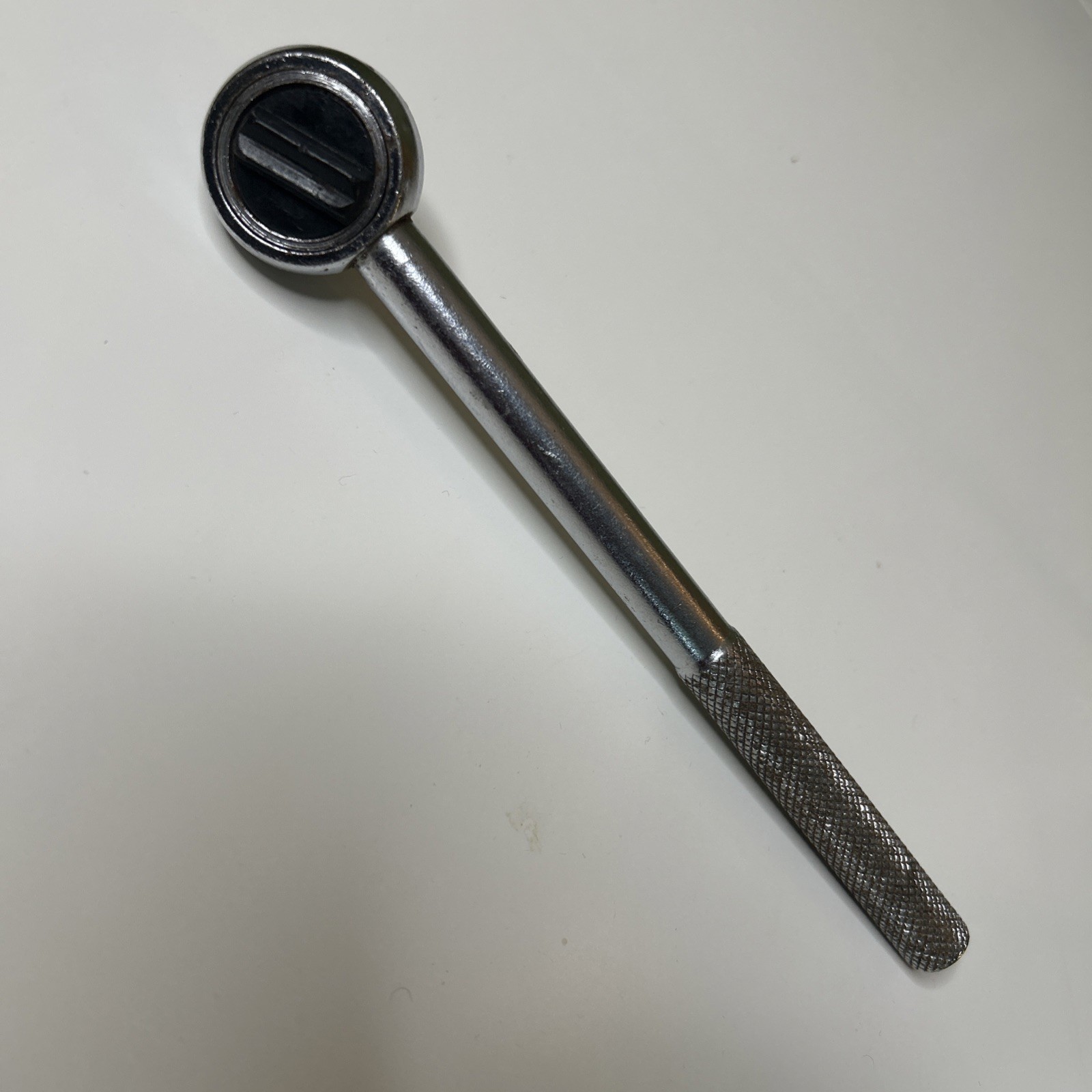 Vintage Hand Tool Drive Ratchet Knurled Handle
