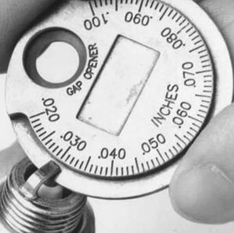 1pc Spark Plug Gap Gauge Coin 0.6–2.4mm Measuring Tool Engine Gapper – NEW