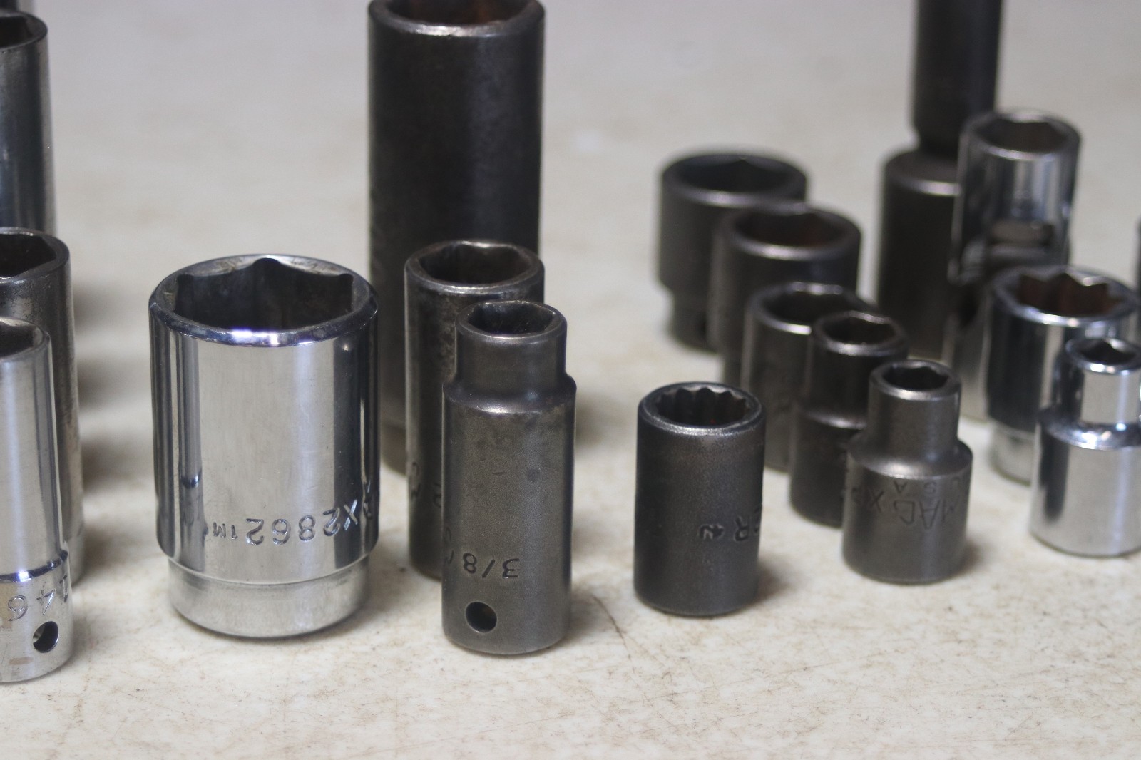 Lot of 50 MAC Tools 3/8 & 1/2 Inch Drive Sockets ALL Different SAE & Metric