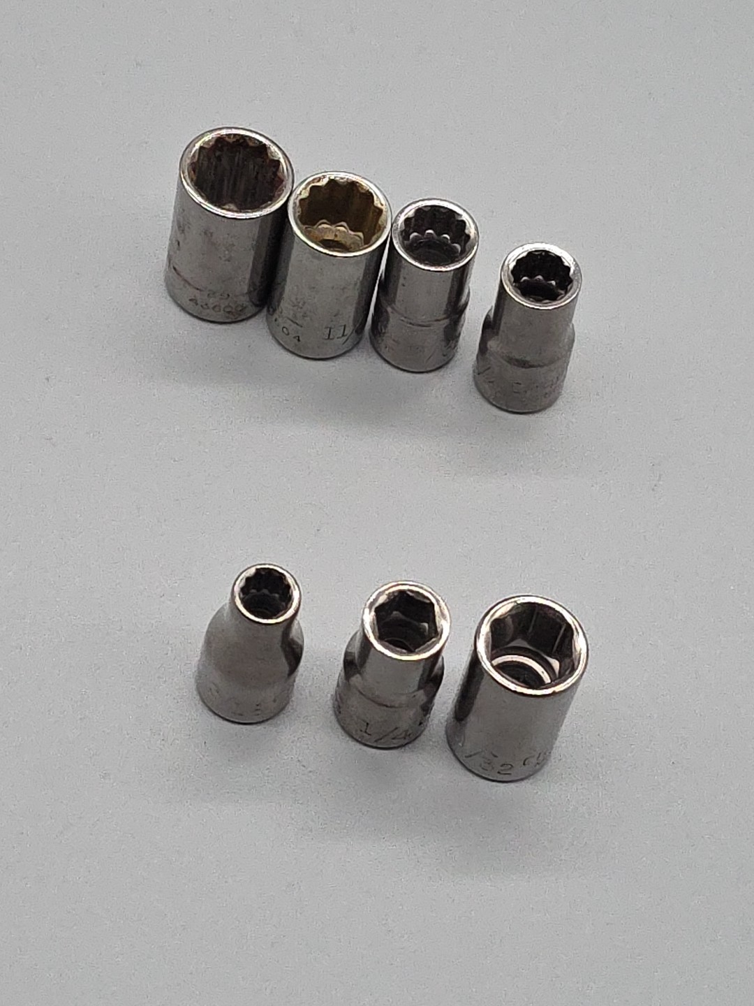 Craftsman Tools 3/8″ 12 Pt 1/4″ Dr Shallow Socket G2-43605,604,602,601,608,493