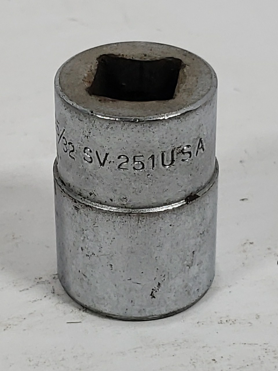 Snap-On Shallow Socket 25/32″ SV251 1/2″ Drive 12 Pt Sold As Pictured Mechanic