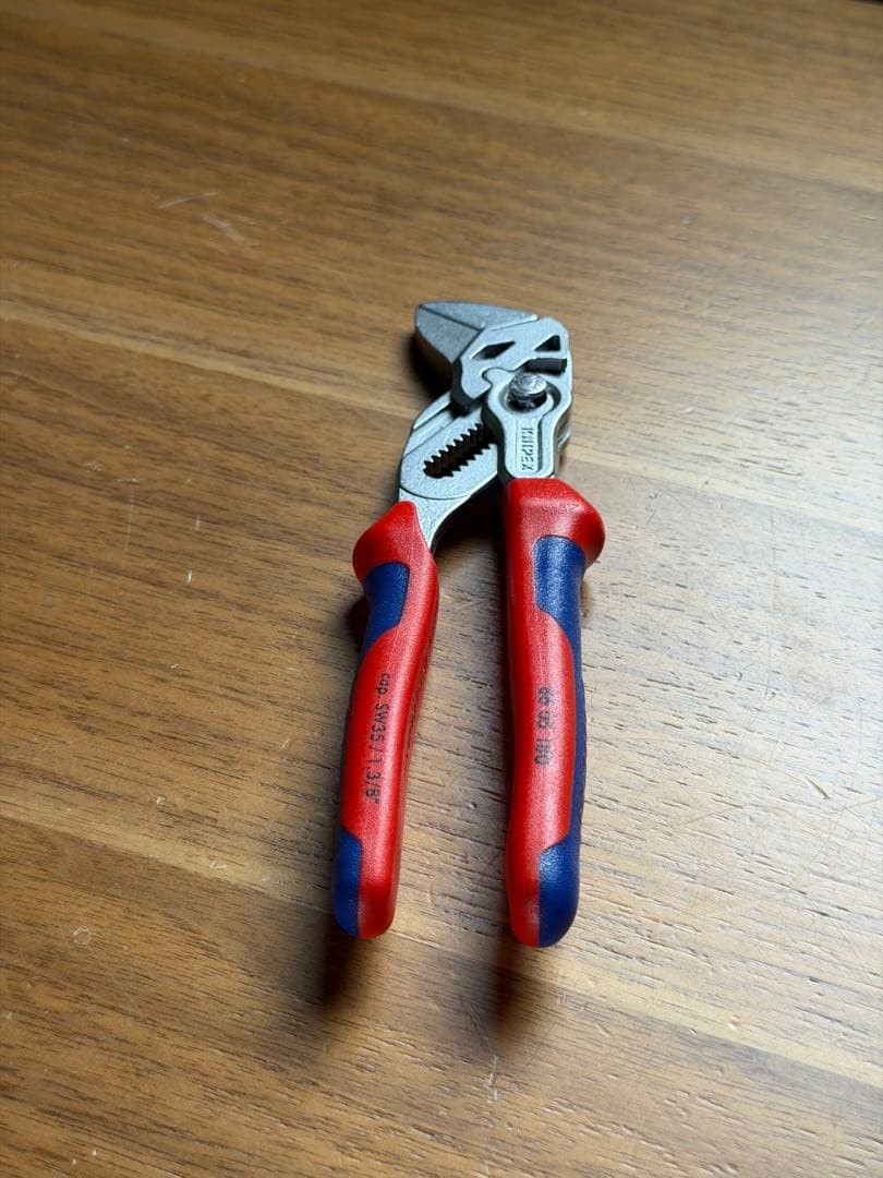 GeRMan made KNIPEX 8605-180 pliers wrench