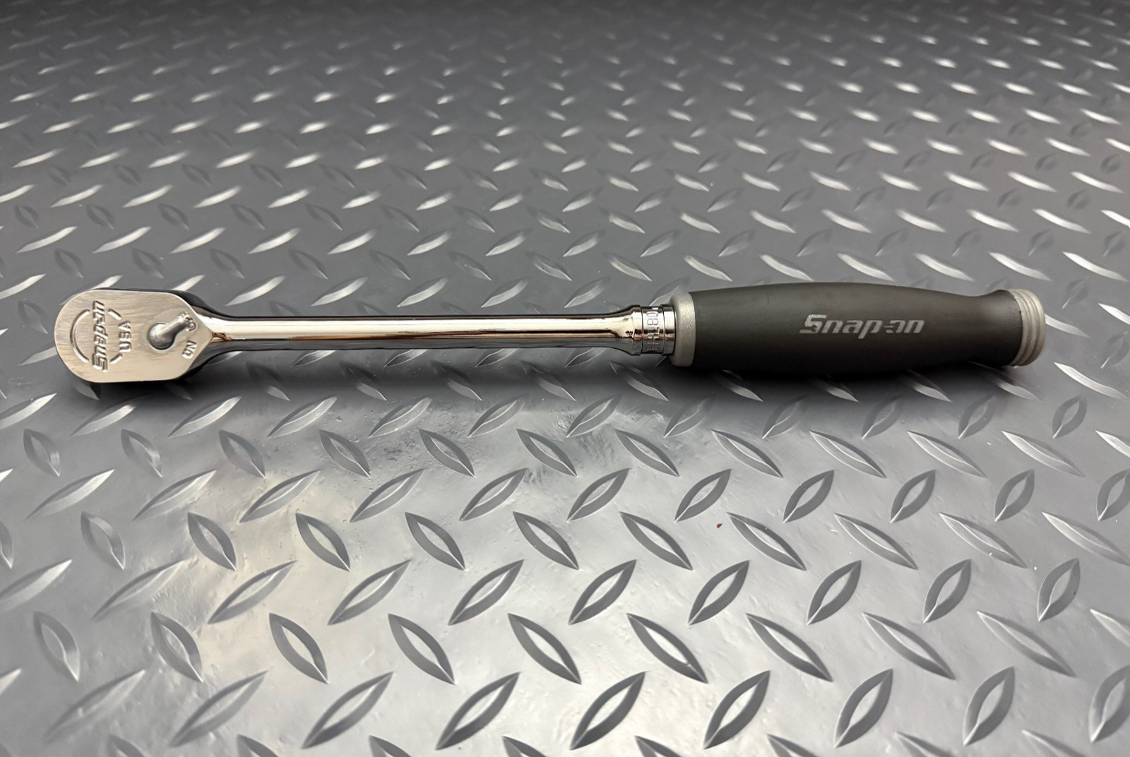 Snap-on Tools 3/8″ Drive Gray Soft Grip LONG Fixed Head Ratchet FHL80DT USA NEW