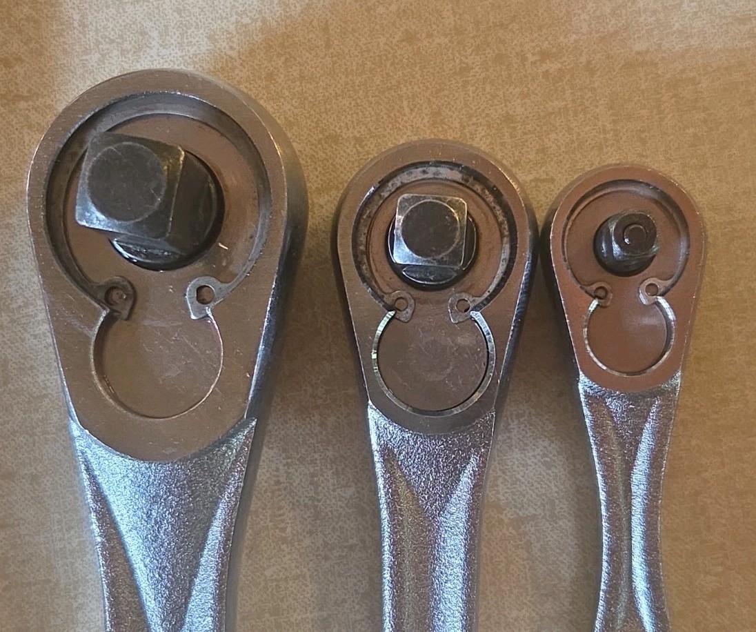 CRAFTSMAN 1/2” DRIVE FLEX RATCHET + 1/2″, 3/8″ And 1/4″ Ratchets A-AG