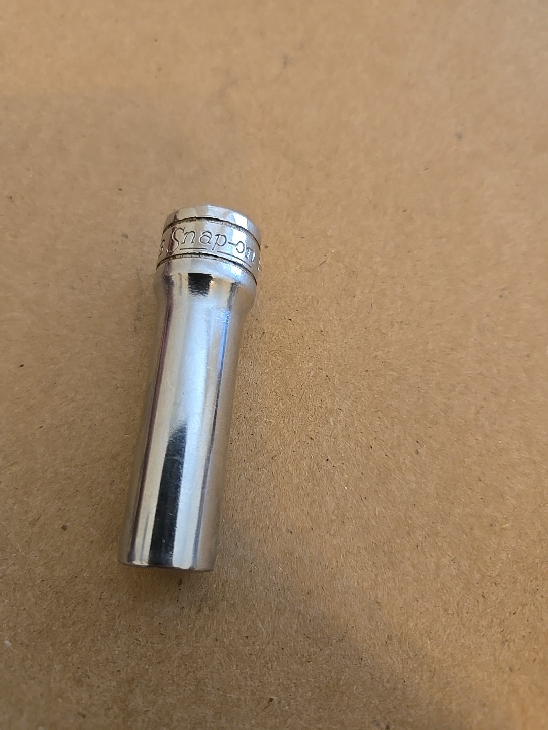 Snap On 3/8″ Drive 3/8″ 12PT SAE Deep Chrome Socket SF-121