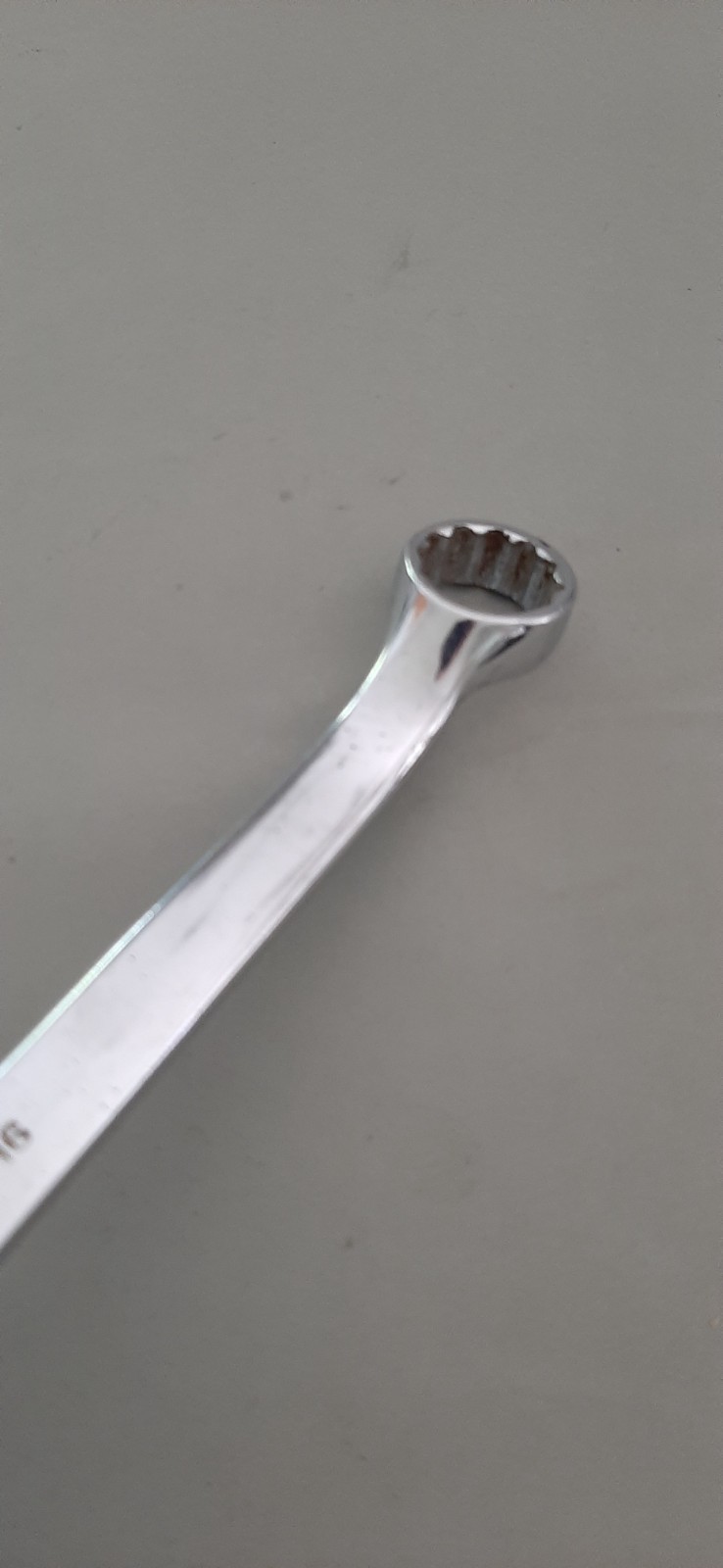 Snap-on Tools USA XB2022 5/8″ x 11/16″ 12pt Point Offset Box End Wrench 614