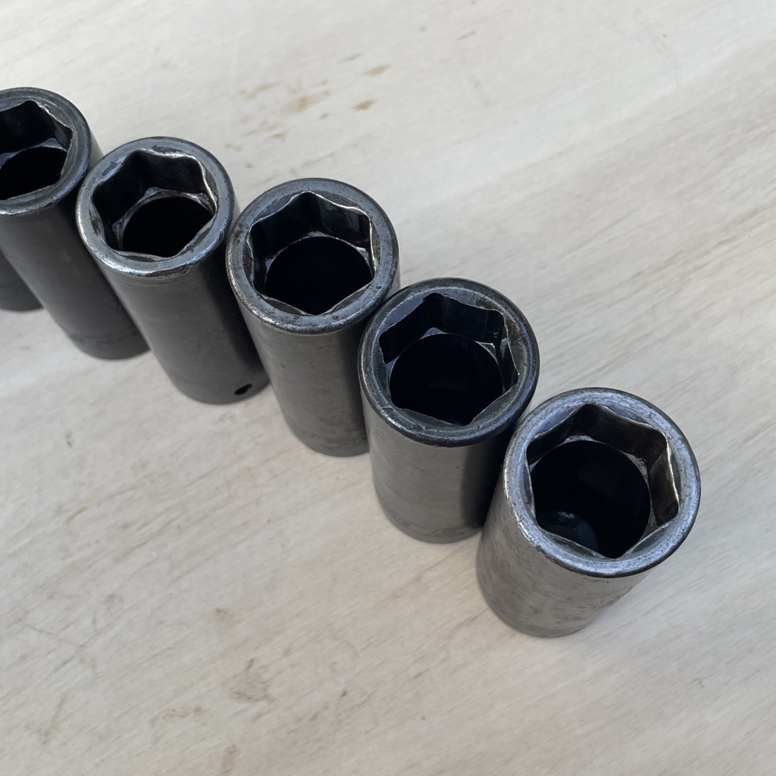 Snap-On 1/2″ Dr 6 Point Metric 10mm-24mm SIMM100A-SIMM240 Deep Socket Missing 18