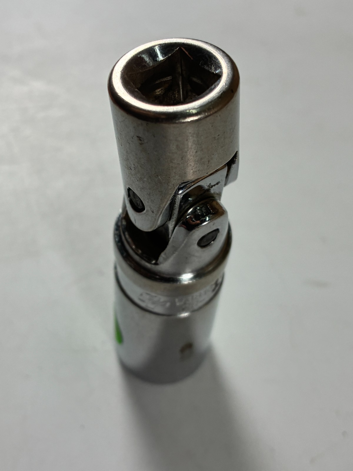 5/8-Inch Socket 3/8-Inch Drive 6-Point Universal Joint (spark plug) Power Torque