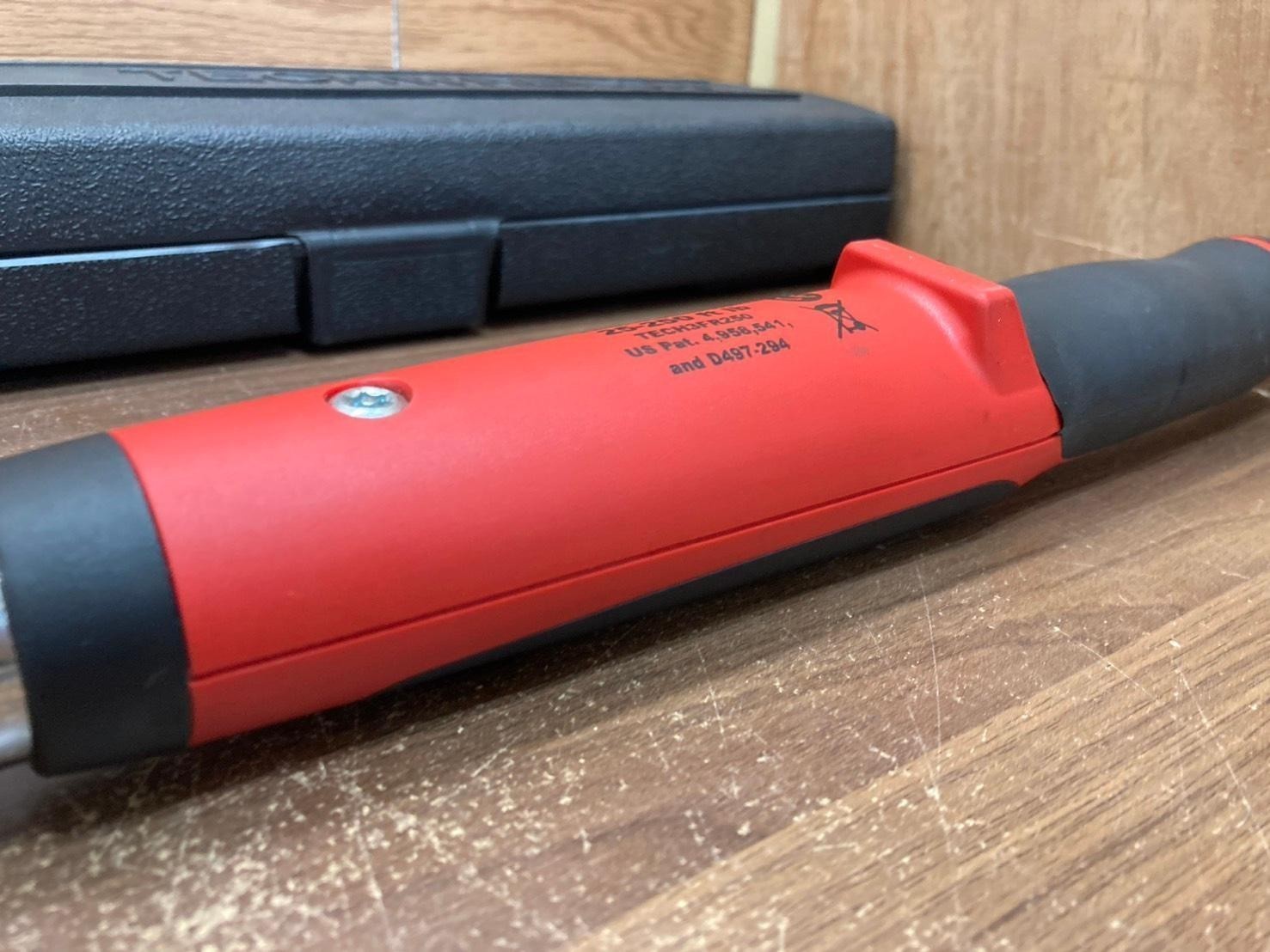 Snap on Tools 1/2dr Digital Torque Wrench TECH3FR250-tested excellent