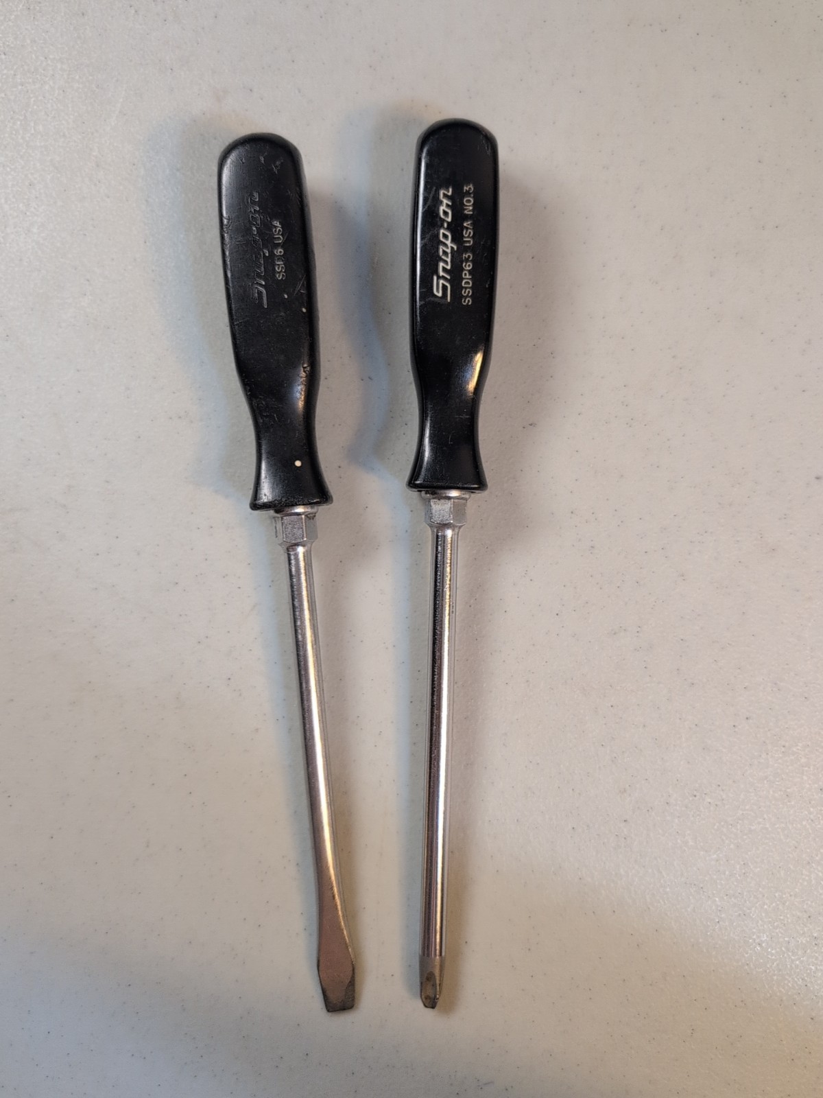 Snap-On SDDP63 No. 3 Phillips Screwdriver & SDD6 Flat Slotted Black Handle USA