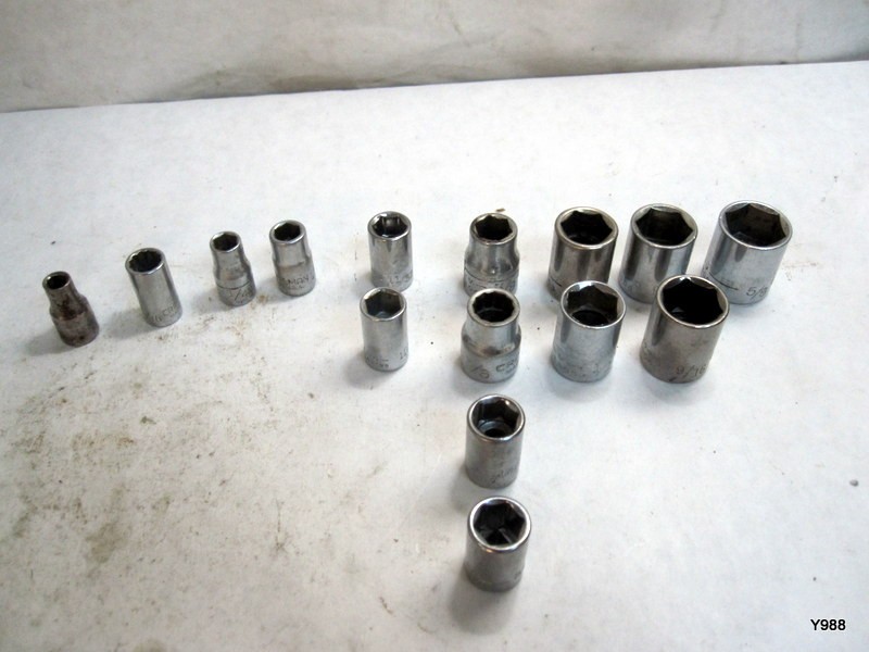 CRAFTSMAN set of 15 sockets mix lot see description