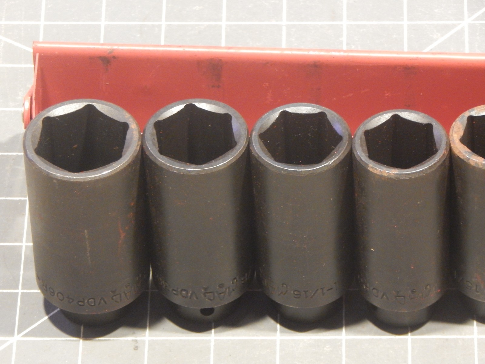 Mac 13Pc SAE 1/2 Drive Deep Impact Socket Set 7/16″ 1 1/4″ 6Pt Dr Metal Tray
