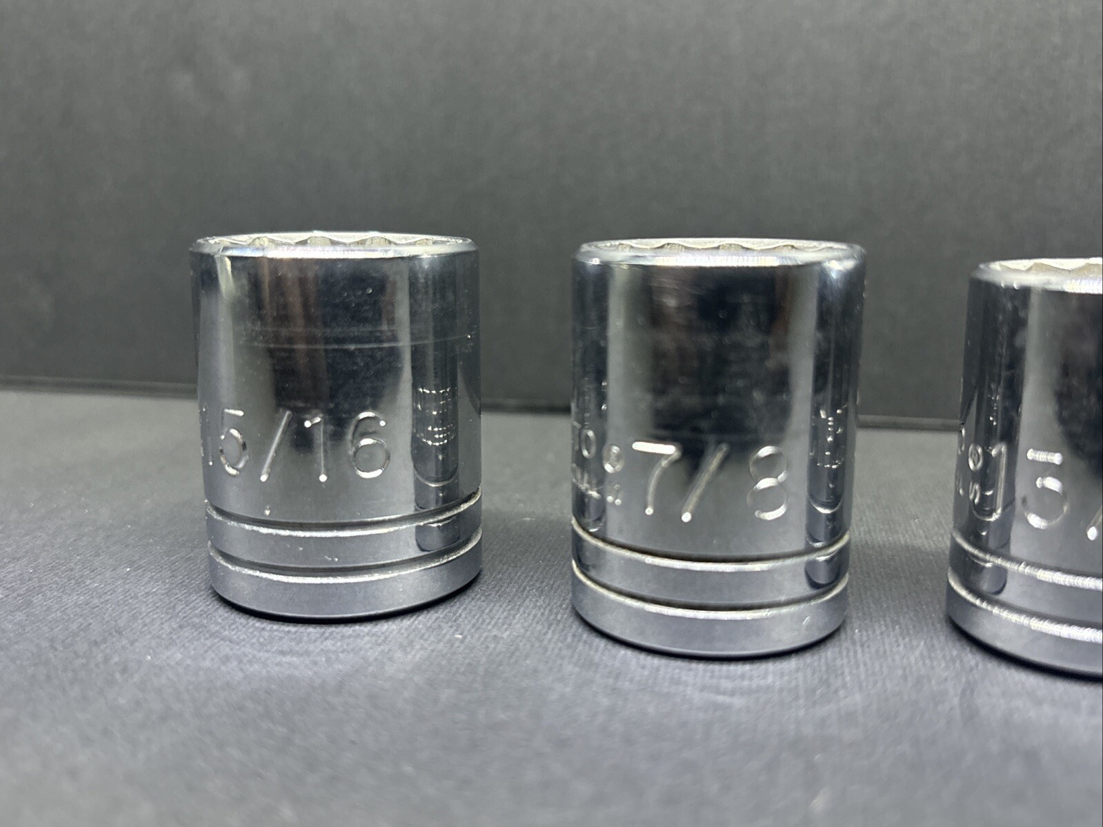 8 Proto 1/2″ Drive 7/8, 15/16, 13/16, 11/16, 9/16 SAE Sockets Chrome 12 Pt USA