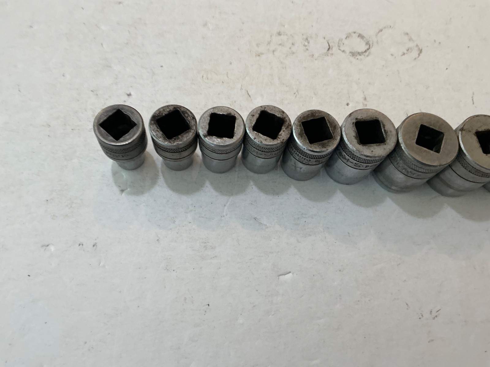 Vtg S-K 10 pc 1/2″ drive knurled/tapered socket set 12 pt SAE 7/16″-1 1/16″ USA