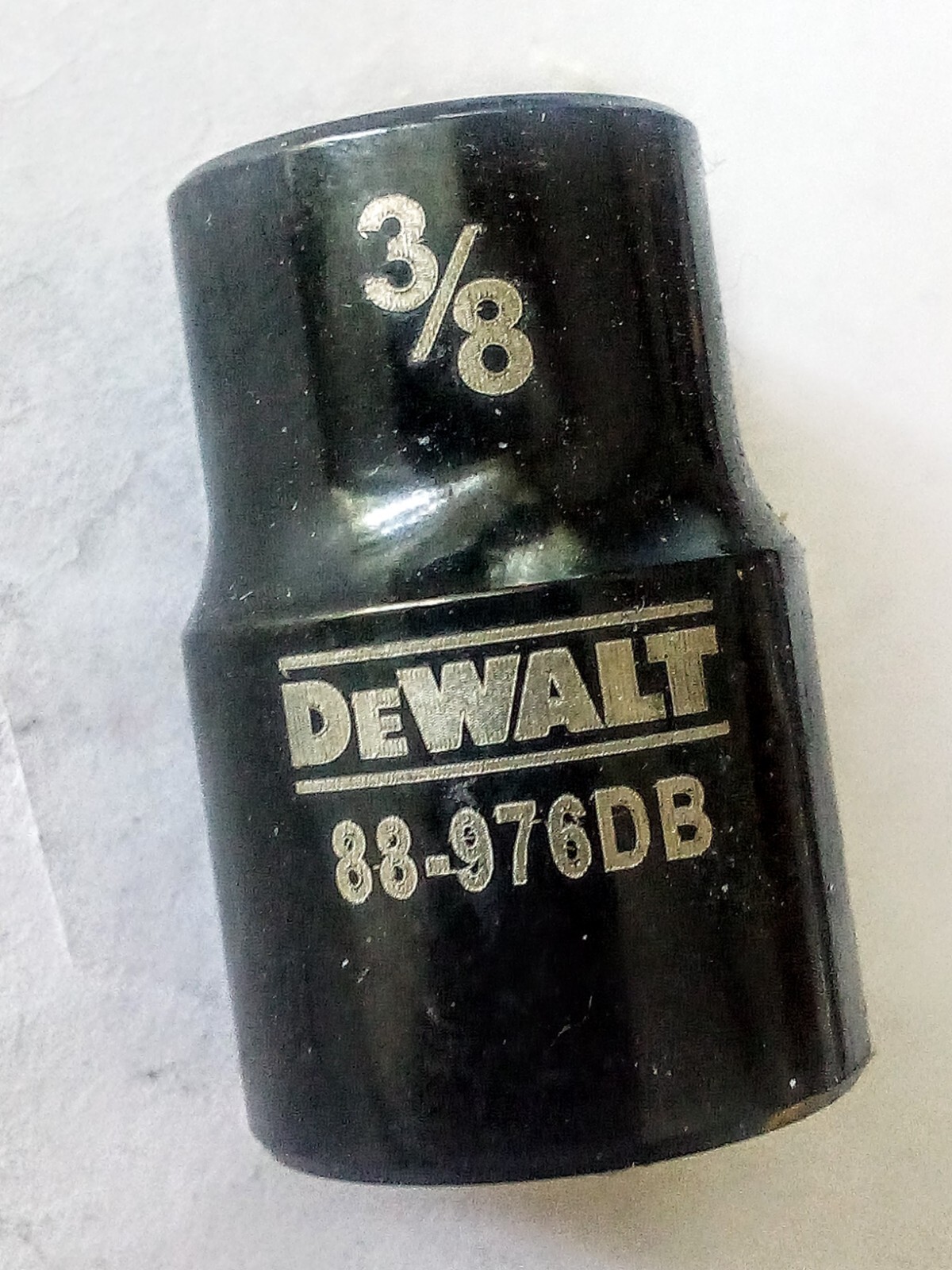 DeWalt 3/8″ x 3/8 » Dr Black Chrome Socket – 88-976DB – 6 Pt Free Shipping
