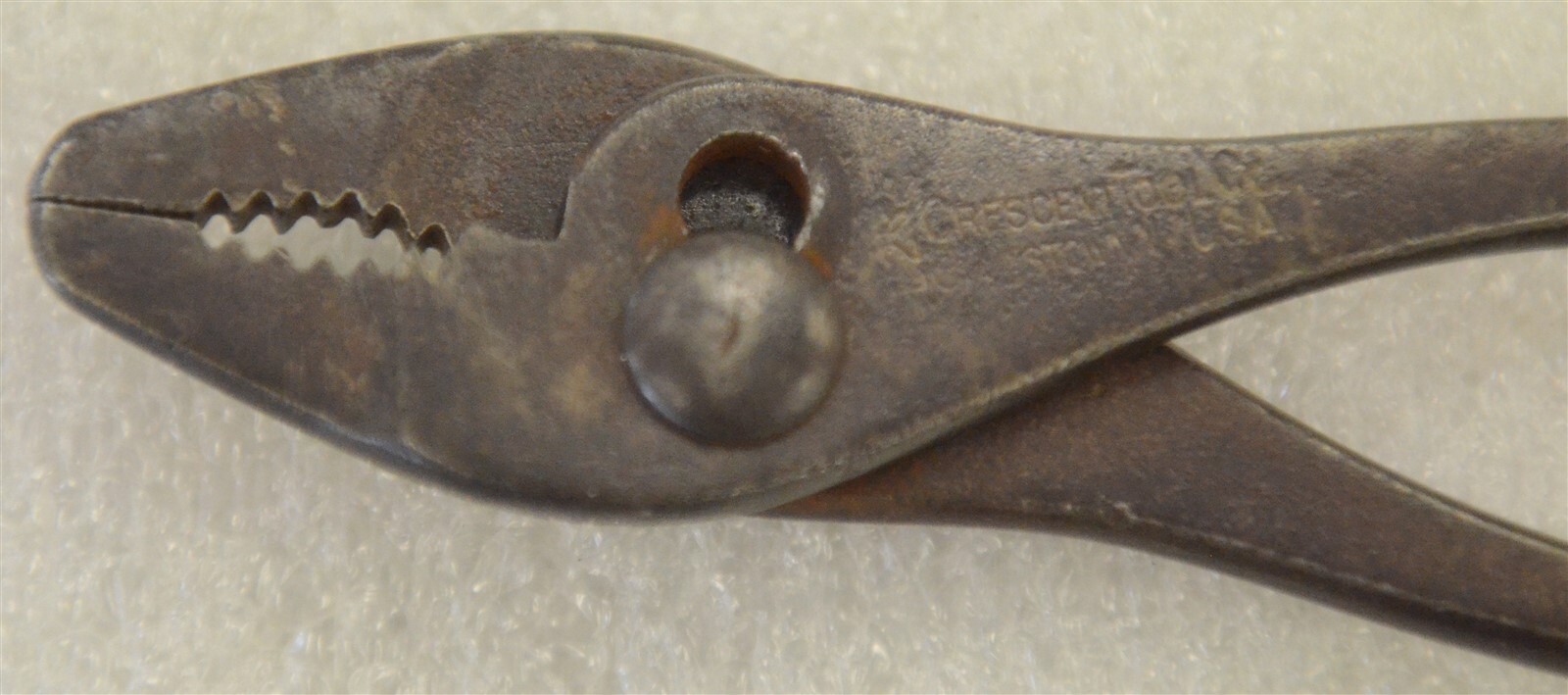 Vintage CRESCENT Tools Thin Nose Slip Joint Pliers L25 Jamestown NY U.S.A. Used