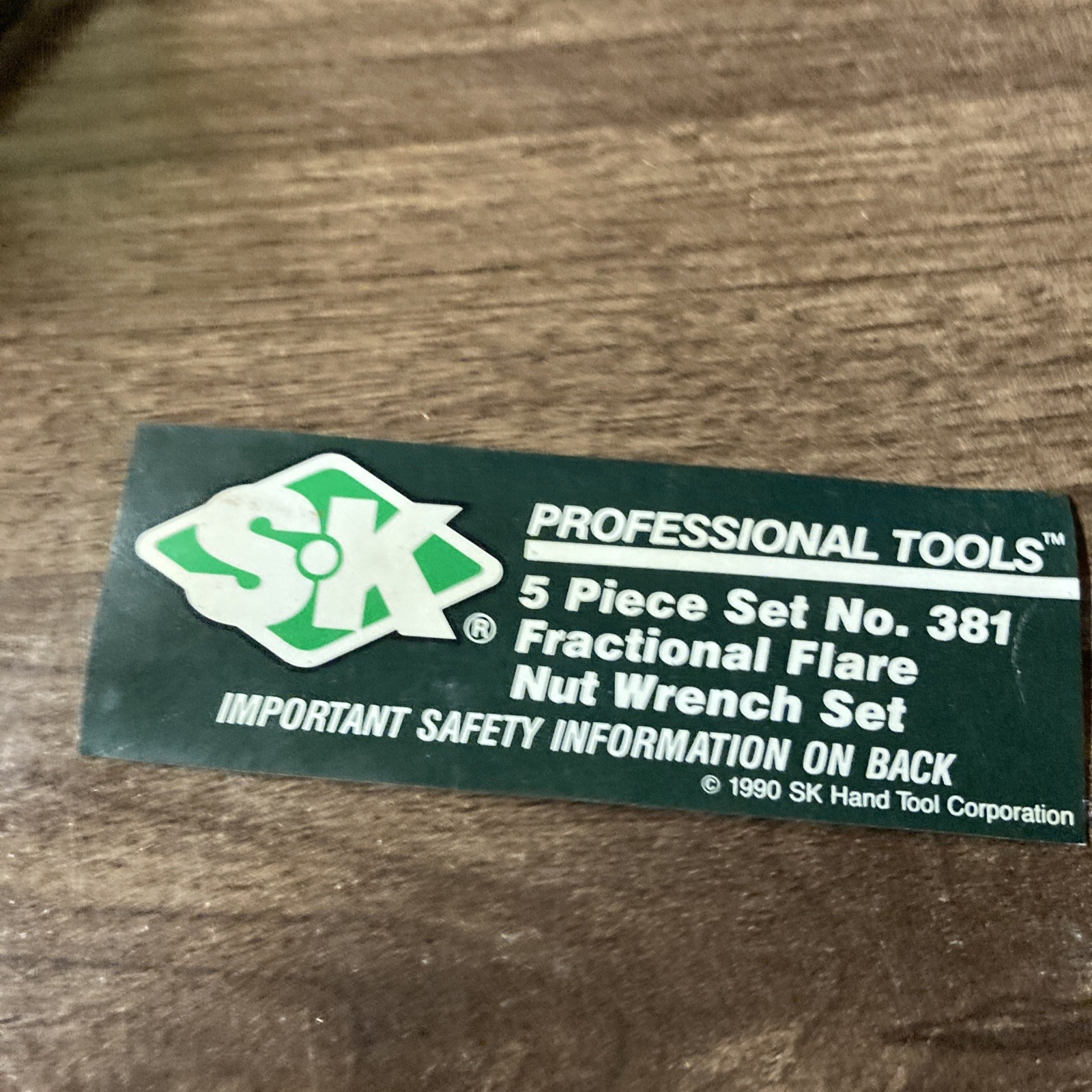 SK Tools USA 381 SAE 1/4-7/8″ 5pc Flare Nut Line Wrench Set, 6 Point