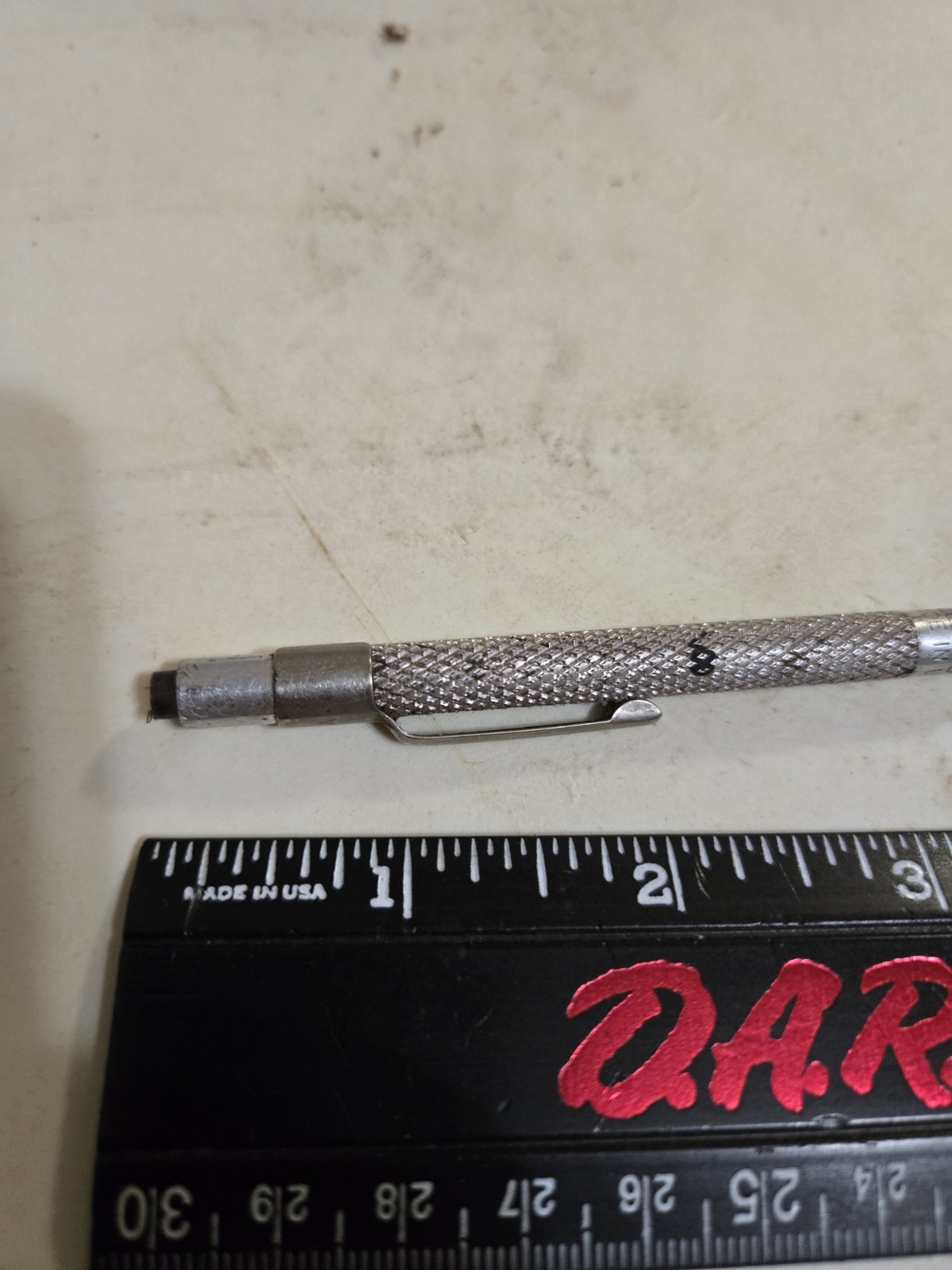 Mac tools S301 Pocket Scriber with MagneticPick-Up.