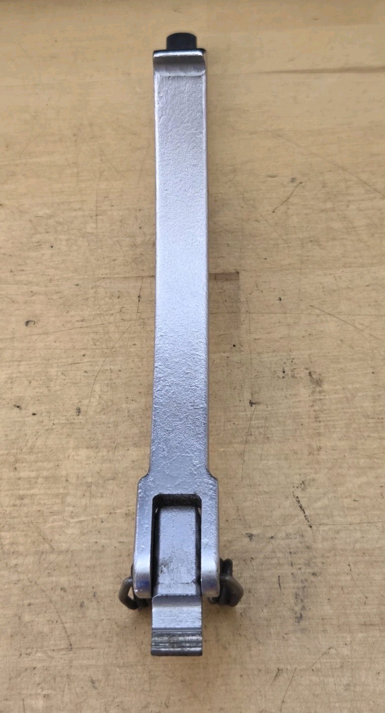 Snap On A144 – 11-3/4″ Long Flywheel Turning Tool