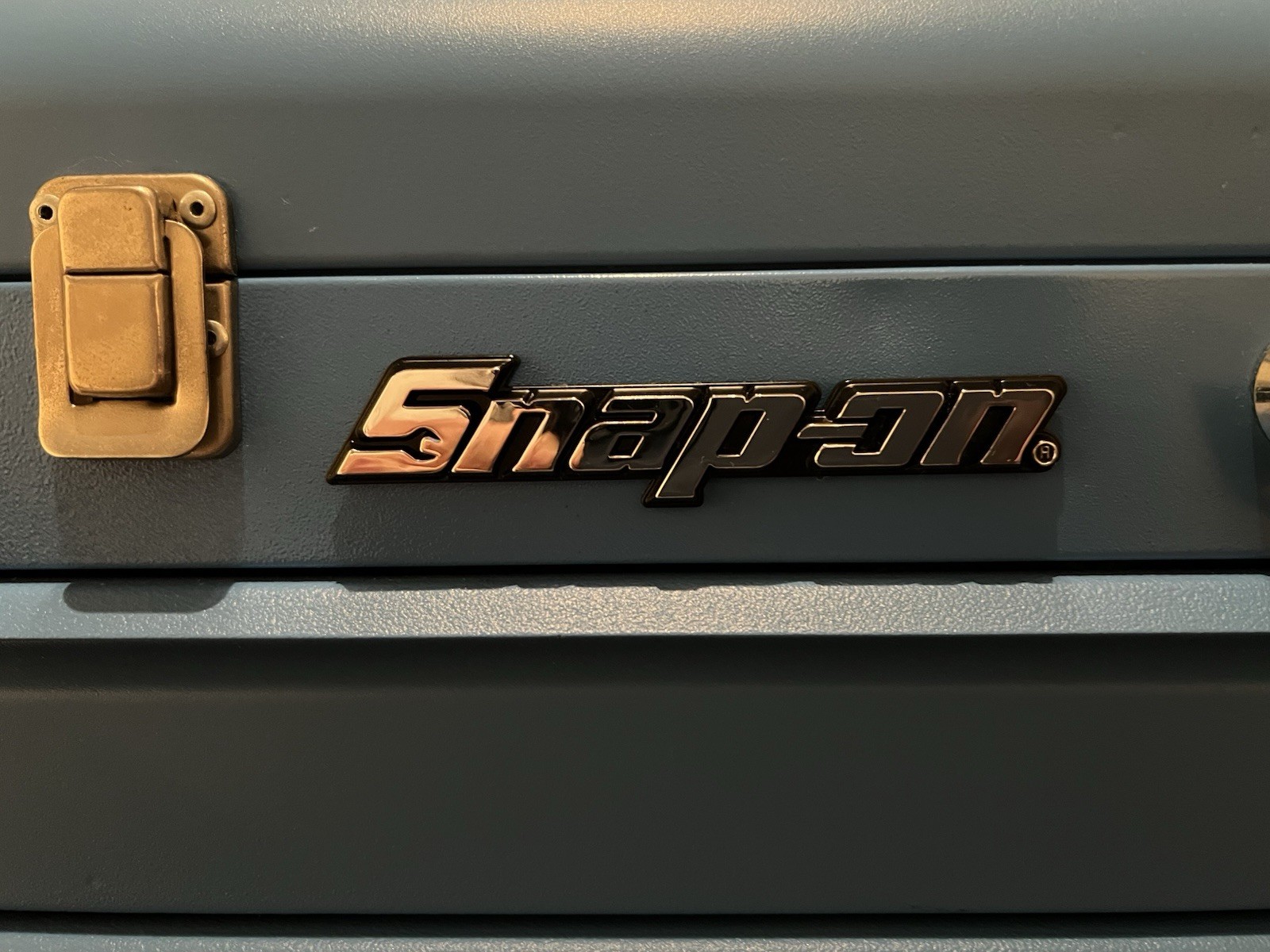 Snap On Tools METAL 3D Toolbox Roll Cab Chrome Badge Emblem Sticker Decal logo.