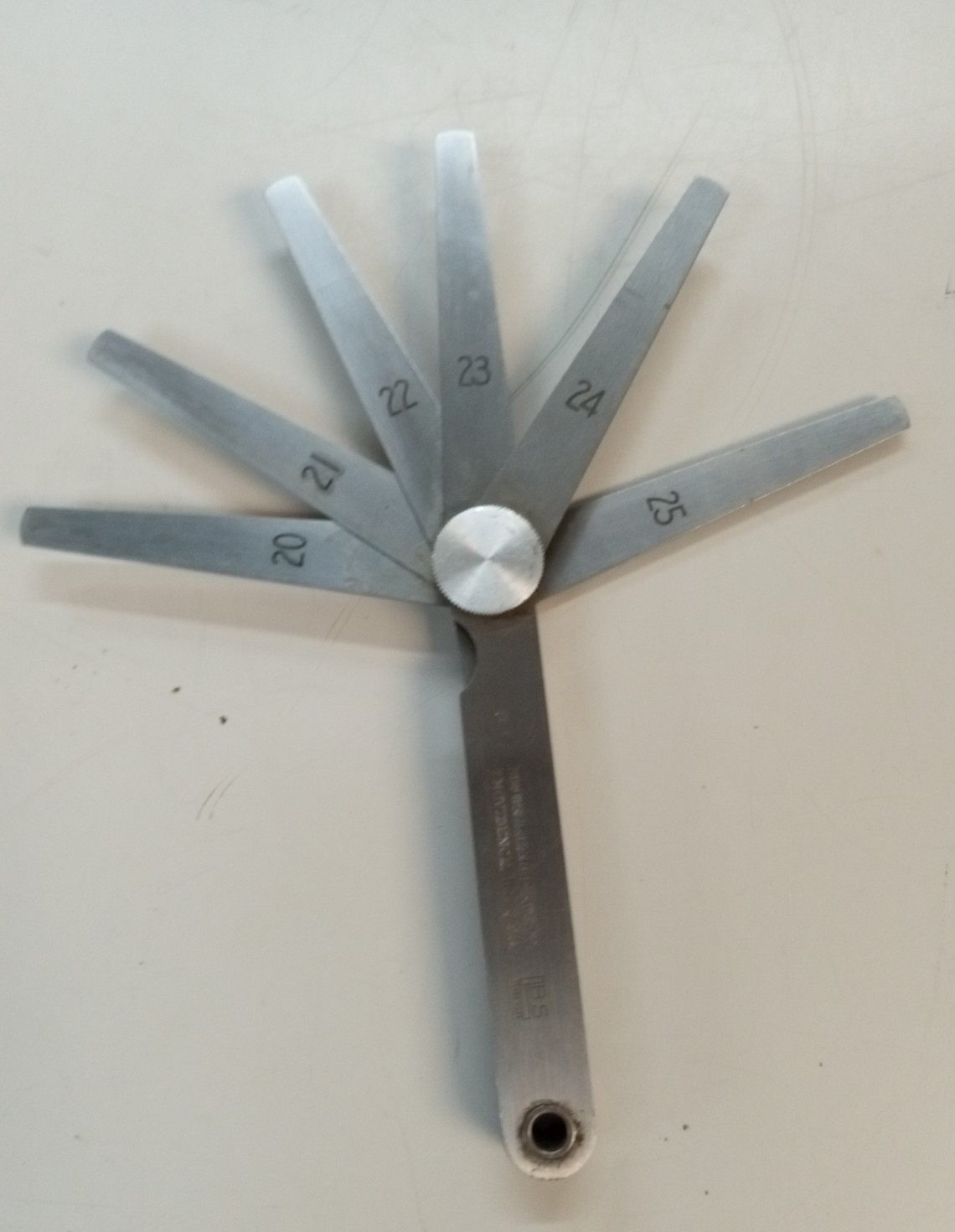 Brown & Sharpe Mfg co 647 feeler guage