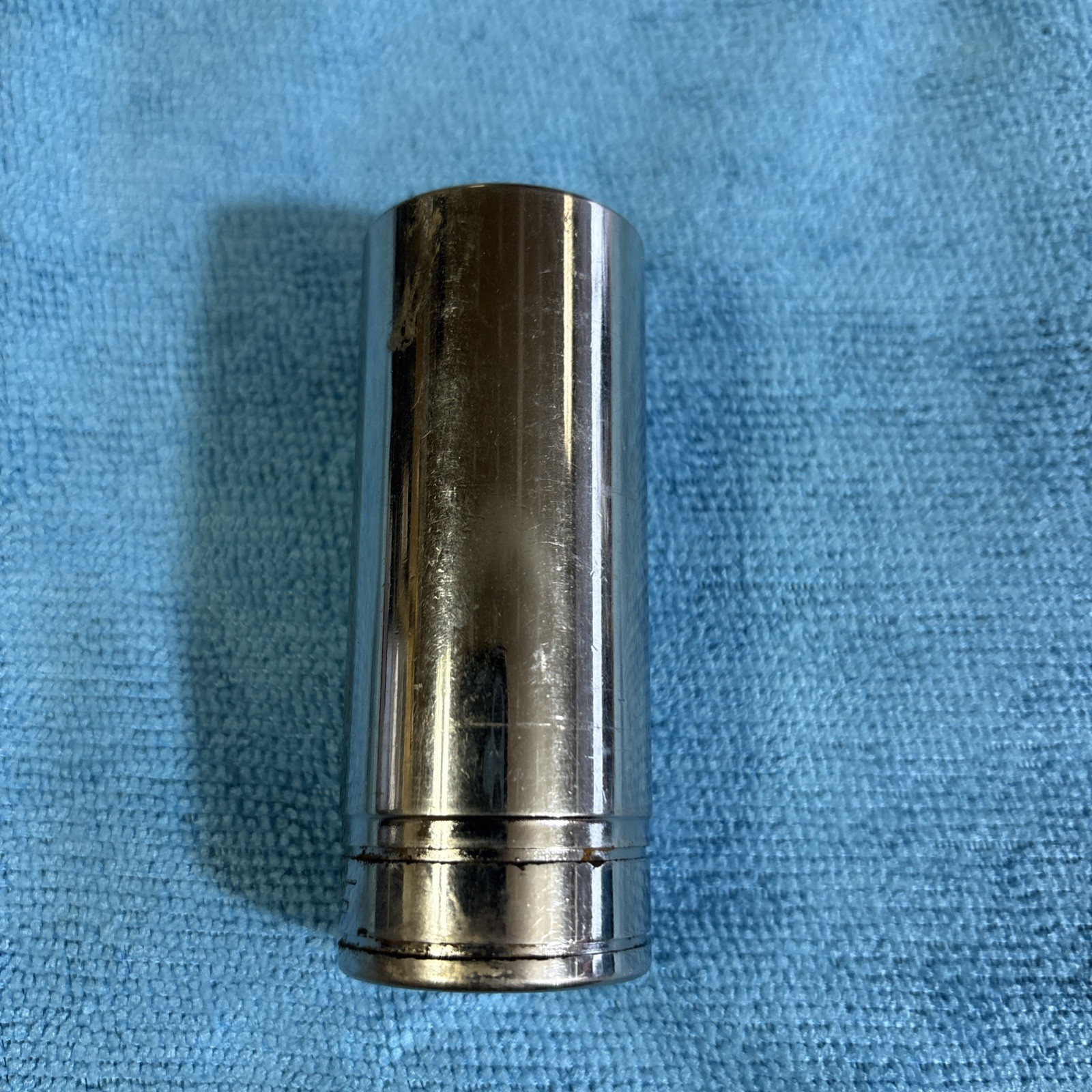 Snap on Tools USA 1″ SAE Deep 6 Point Chrome Socket TS321