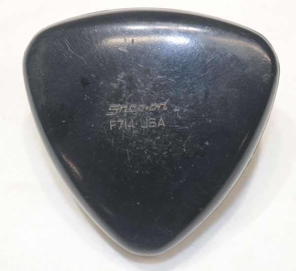 Snap On F714: 3/8″ Drive, Triangle Palm Ratchet