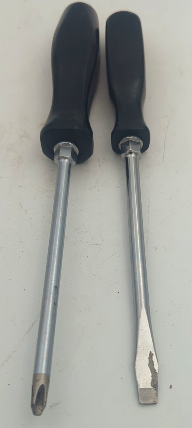 Snap On SDDP63 Phillips & SSD6 Flathead Screwdrivers Hard Handle Usa Made 2pcs
