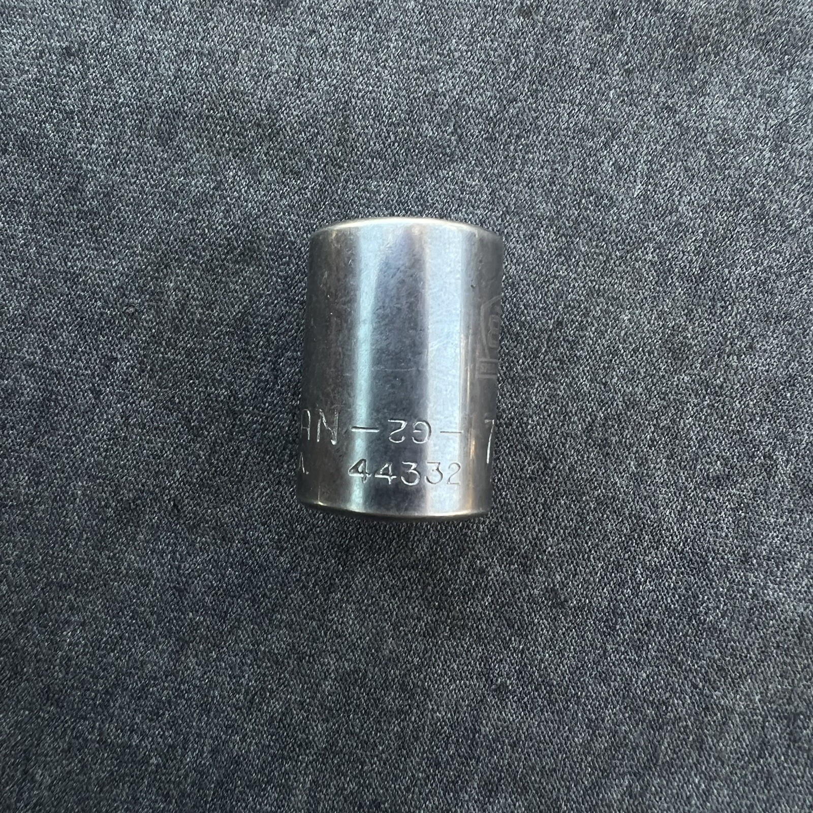 CRAFTSMAN 44332 7/16in. 3/8 Drive 12 Pt Standard Socket G2 Series USA 80 years a