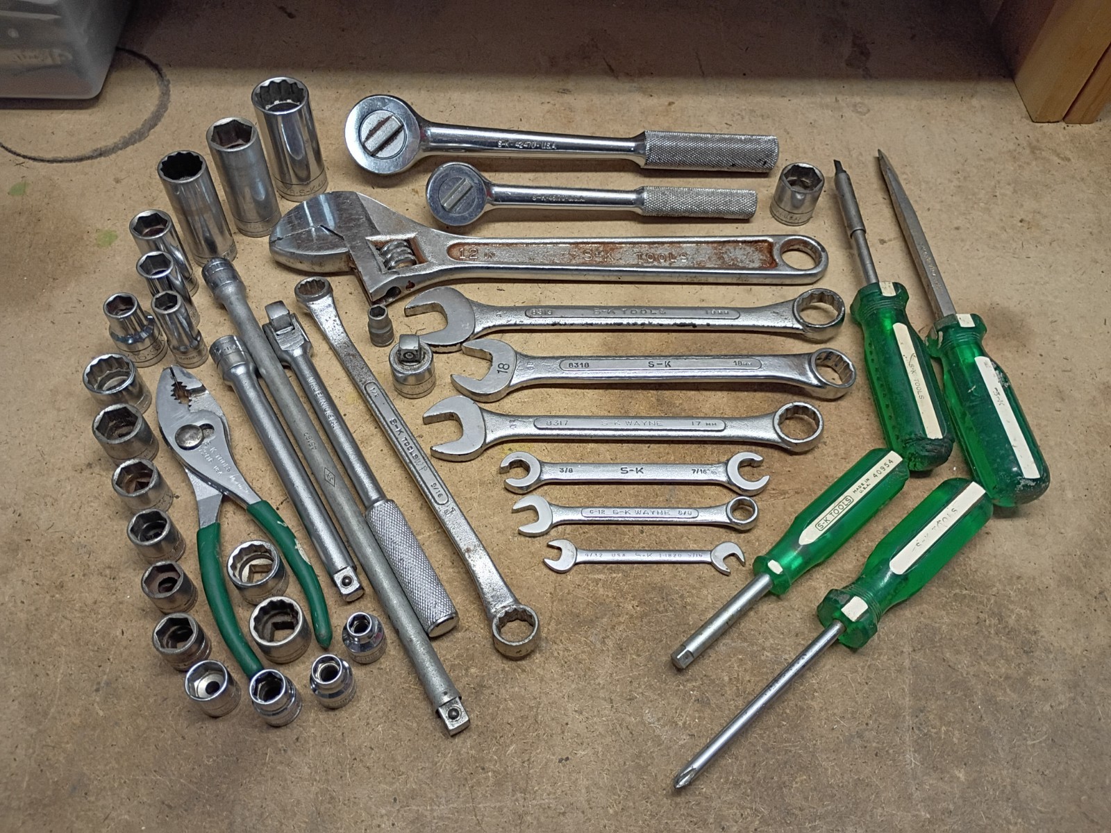 S-K TOOLS SOCKETS, EXTENSIONS WRENCHES, MIXED LOT MADE IN USA.