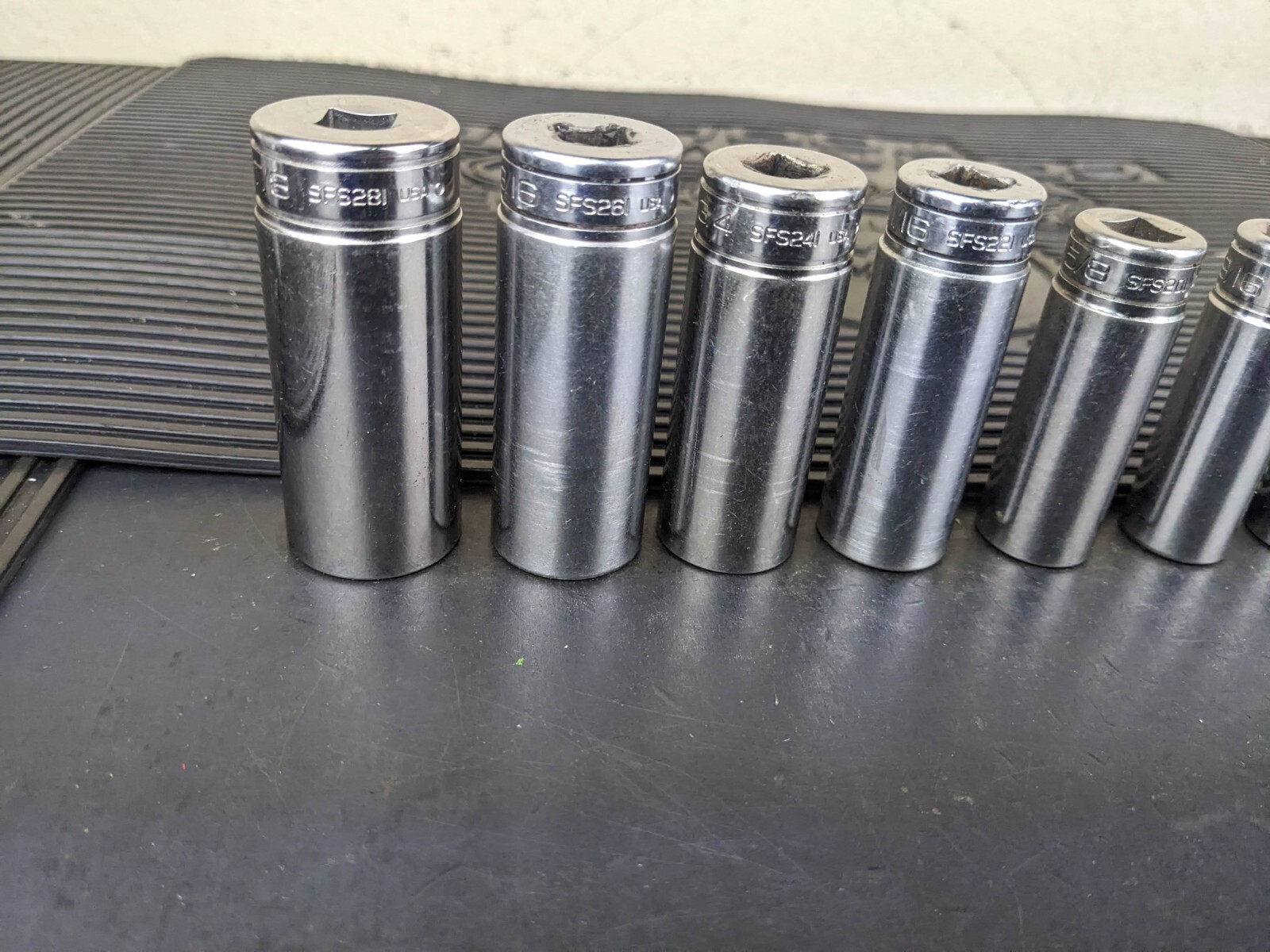 #bg225 Snap on Tools 211SFSY 3/8″ Drive Deep Chrome Socket Set Socket Set