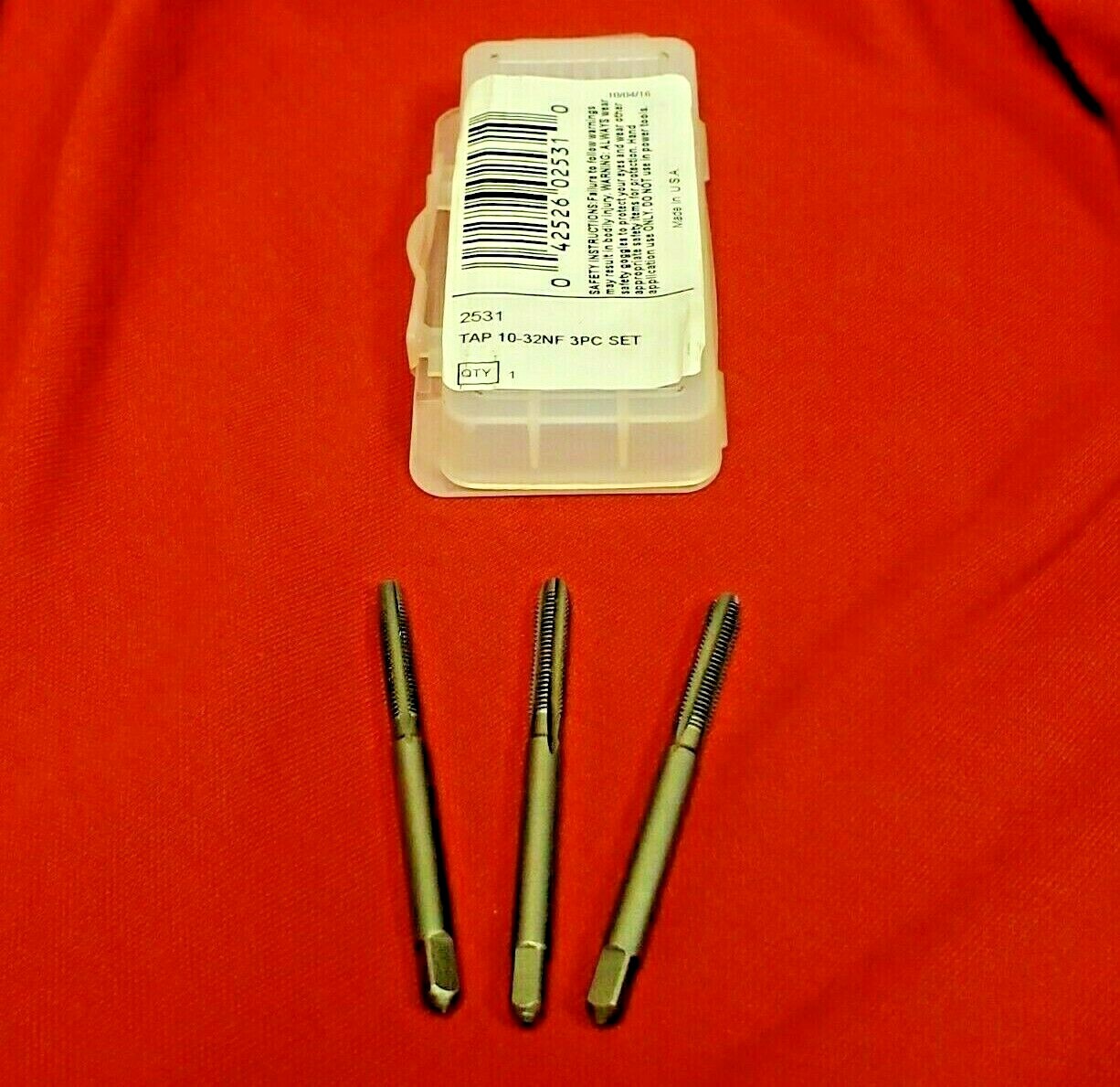 10-32 NF Carbon Steel Tap Set Irwin 2531 3PC USA Taper Plug Bottom