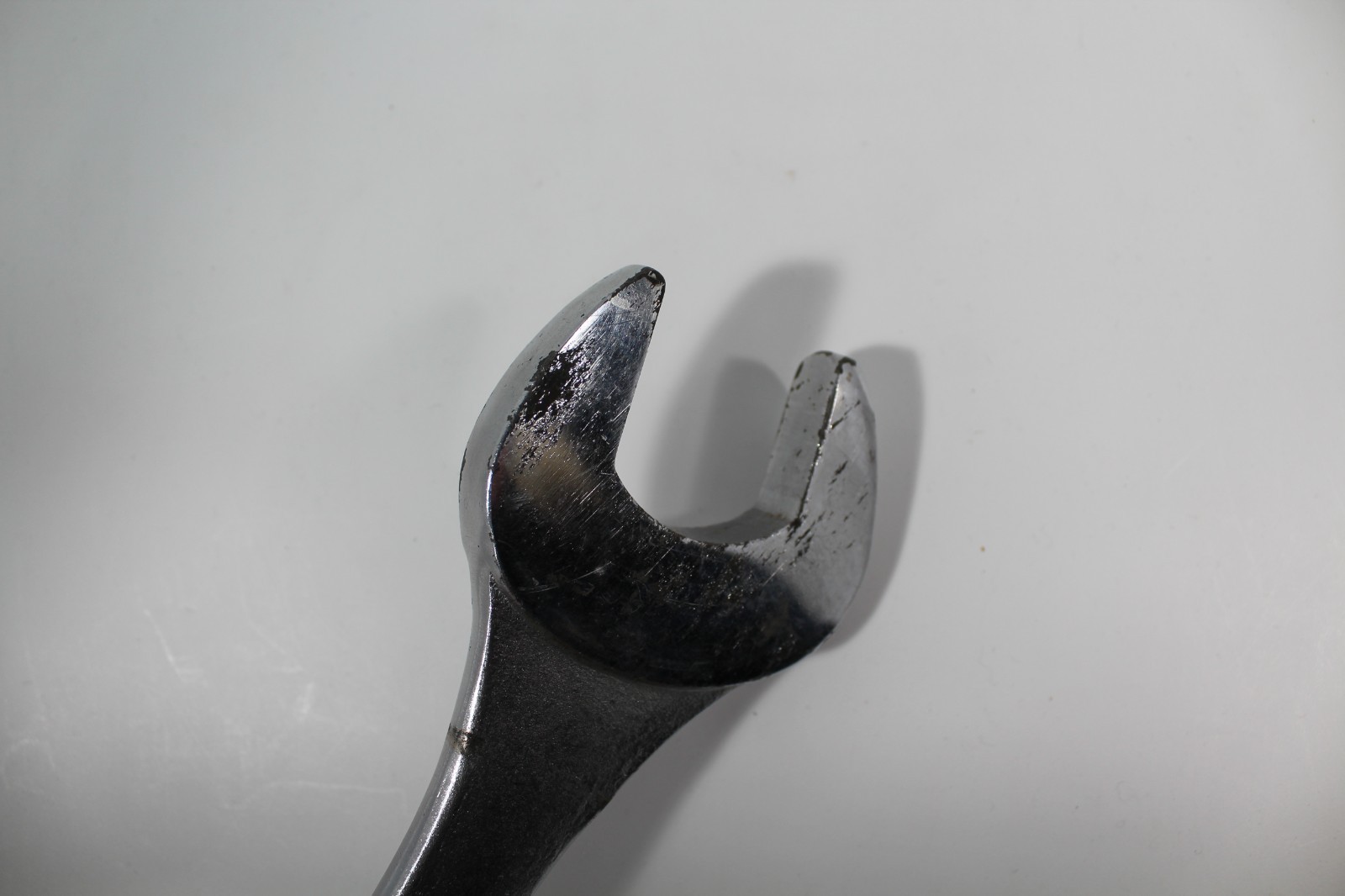 Combination Wrench 1-3/8 Inch 18 Inches Long 12 Point Box End Open End