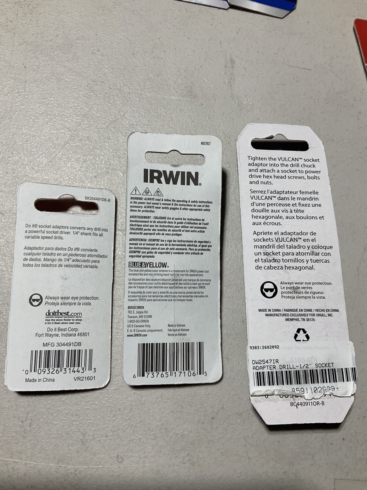 3PC MIXED BRANDS 1/4, 3/8, 1/2¨DRIVE -1/4» SOCKET ADAPTER W/FREE BONUS DRIVER