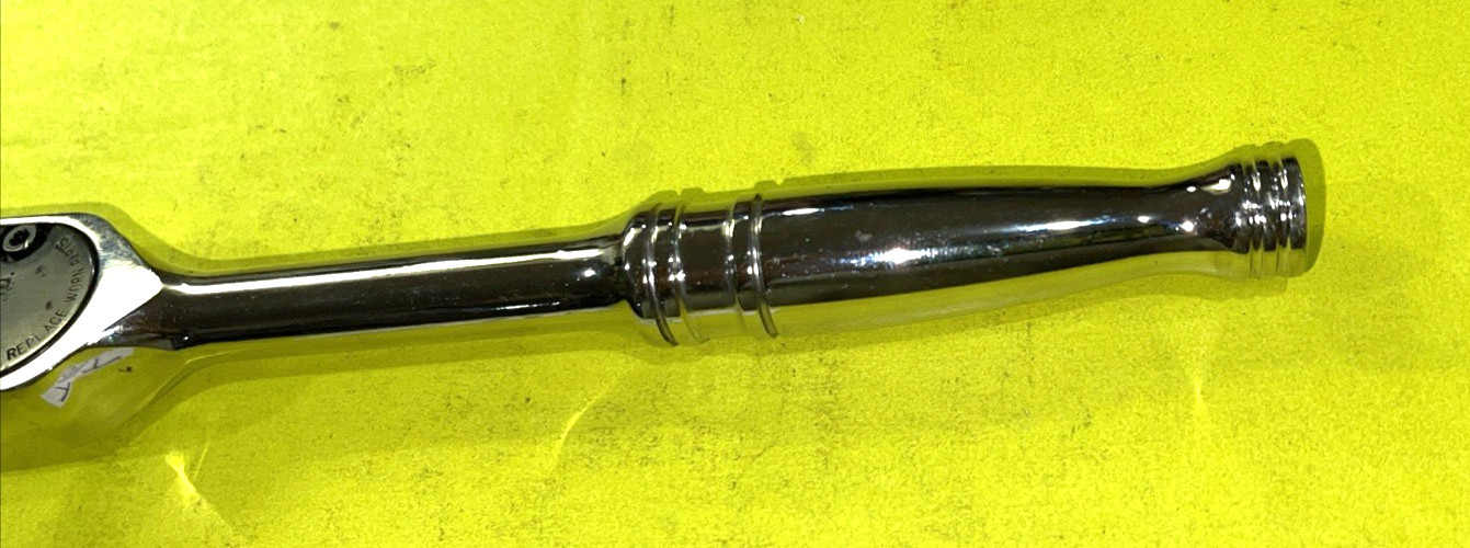 SNAP-ON TOOLS 3/8 DRIVE 7-1/2 INCH CHROME 80TOOTH RATCHET F80 SHIPPED FREE IN US