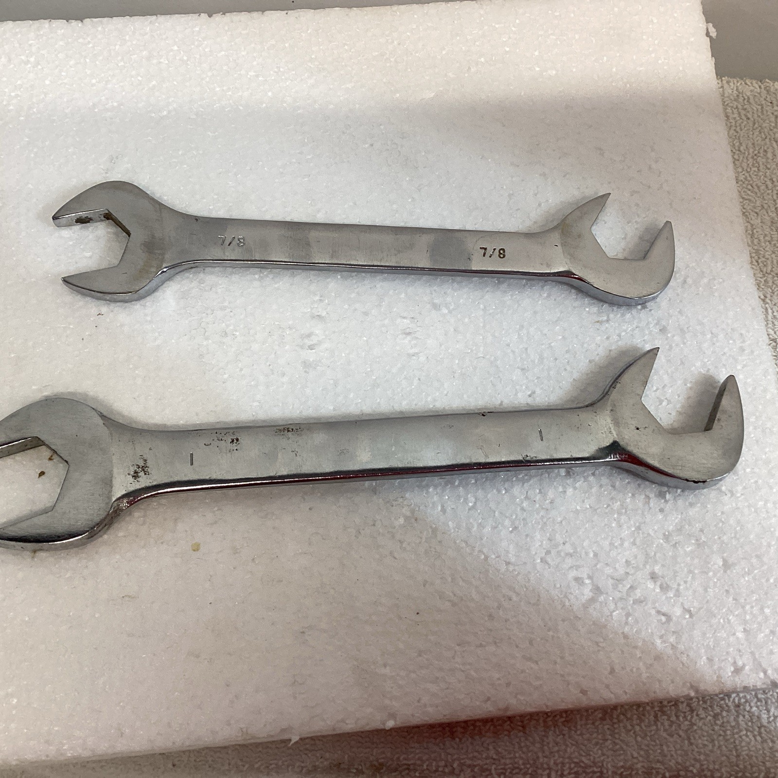 (2) 4-Way Angle Wrenches 7/8” And 1” China Forged Steel