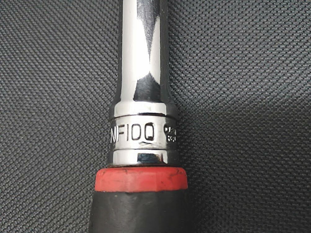 Snap on tools FHNF100 3/8 inch Ratchet Swivel Head/Red Black Used