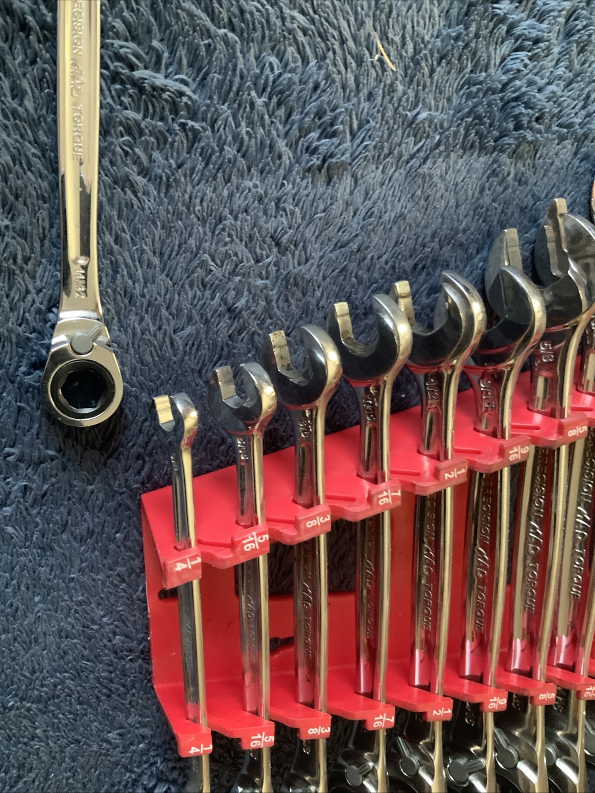 Mac Tools Ratcheting Precision Torque Wrench Set…sae….missing1..….12pc Set