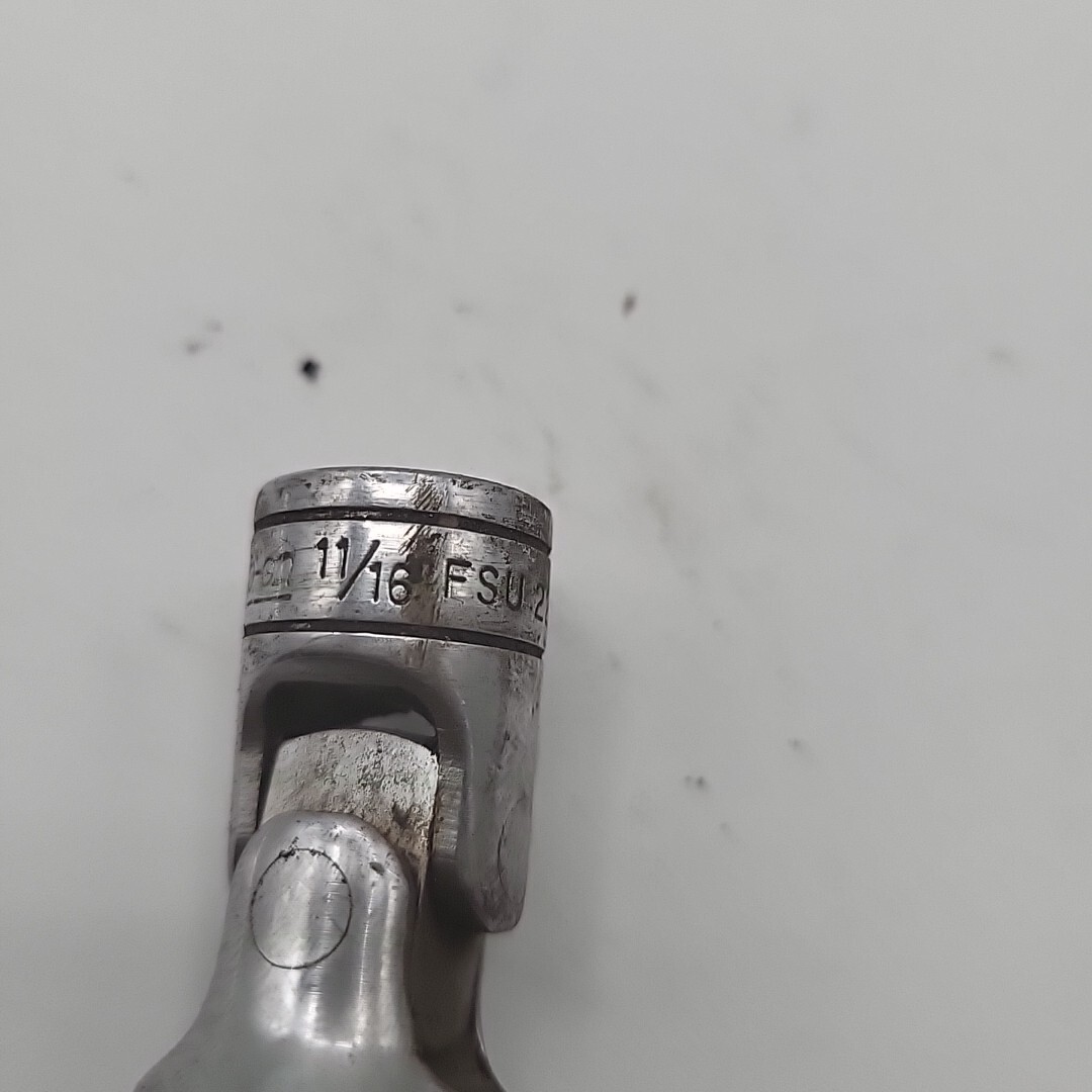 Snap-On FSU22 3/8″ Drive 11/16″ Swivel Socket
