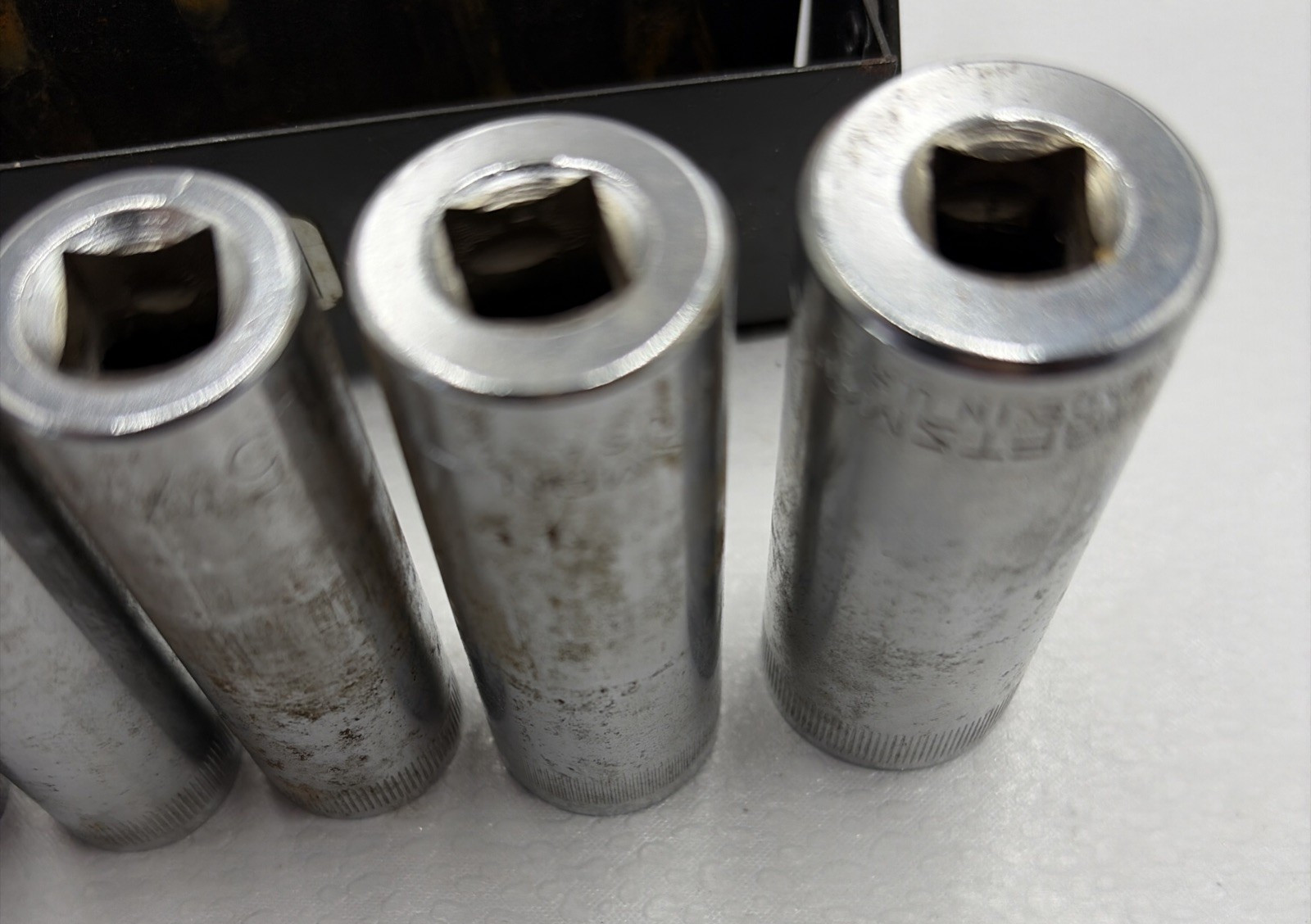 Craftsman 3/8″ Drive (9 Pc) Metric Deep Socket Set 9mm-19mm 6 Pt -V-